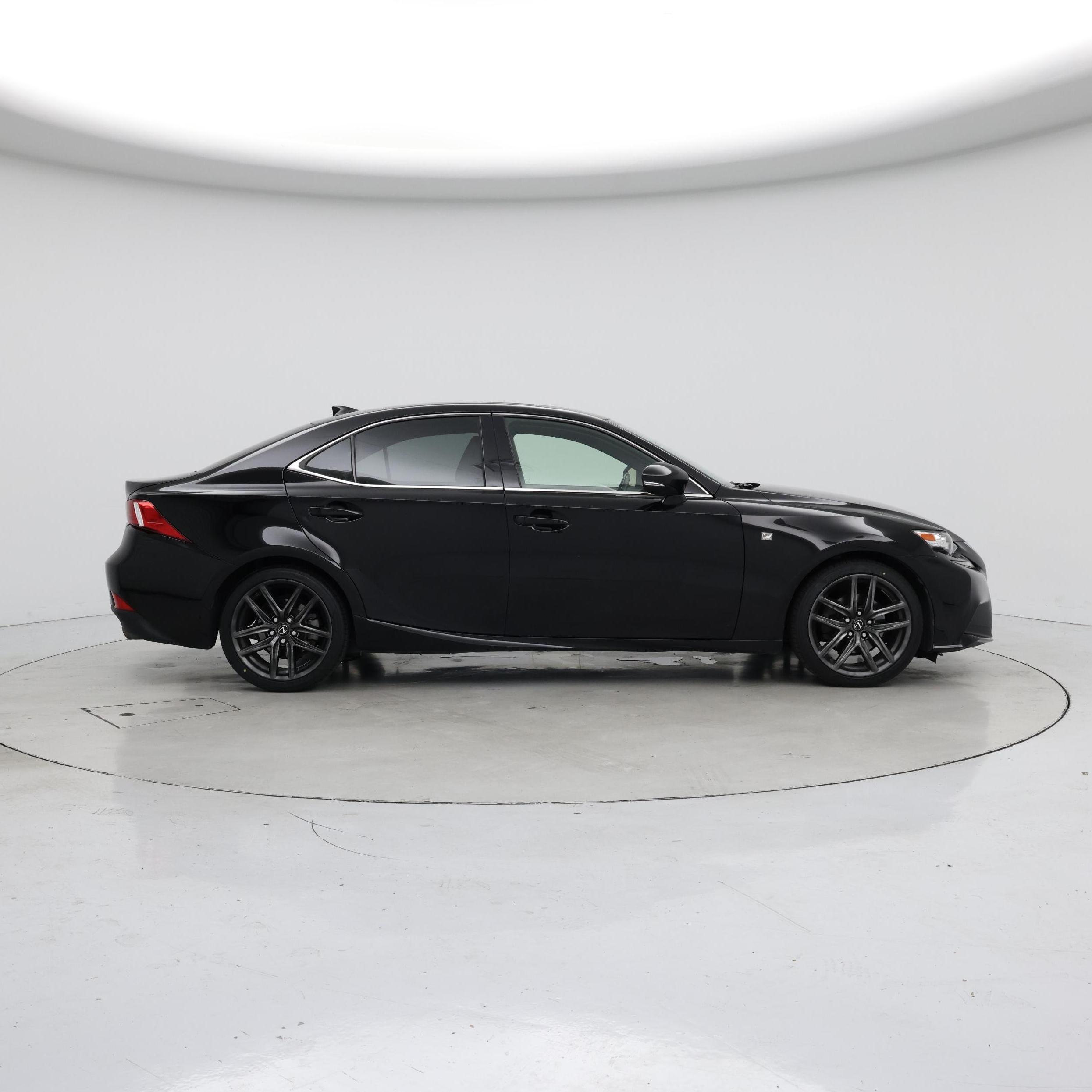 Thumbnail: 2015 Lexus IS - 7