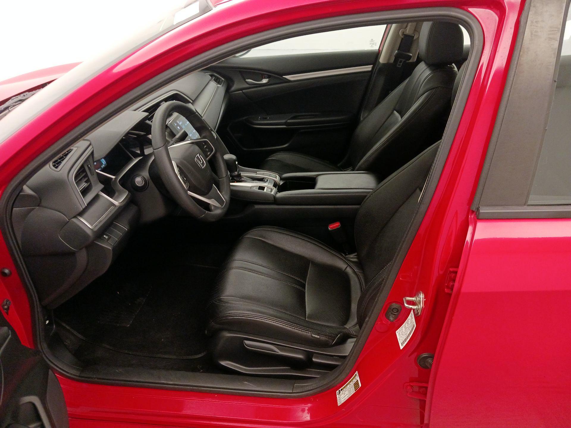Thumbnail: 2016 Honda Civic - 11
