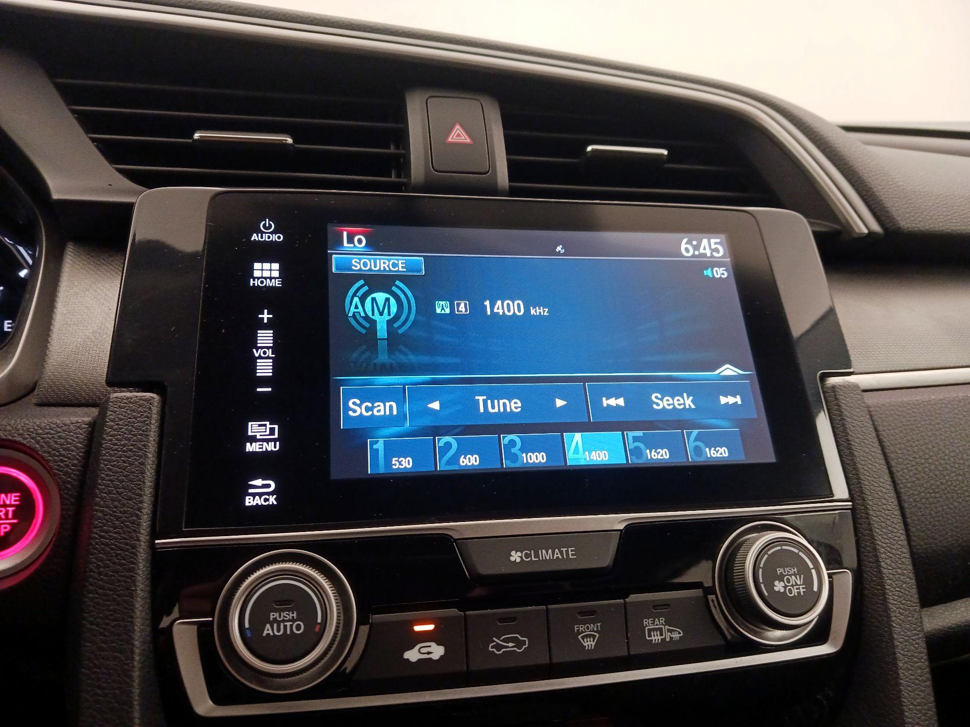 Thumbnail: 2016 Honda Civic - 15