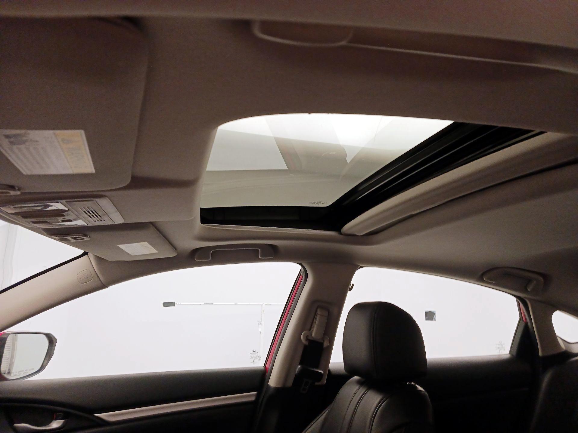 Thumbnail: 2016 Honda Civic - 18
