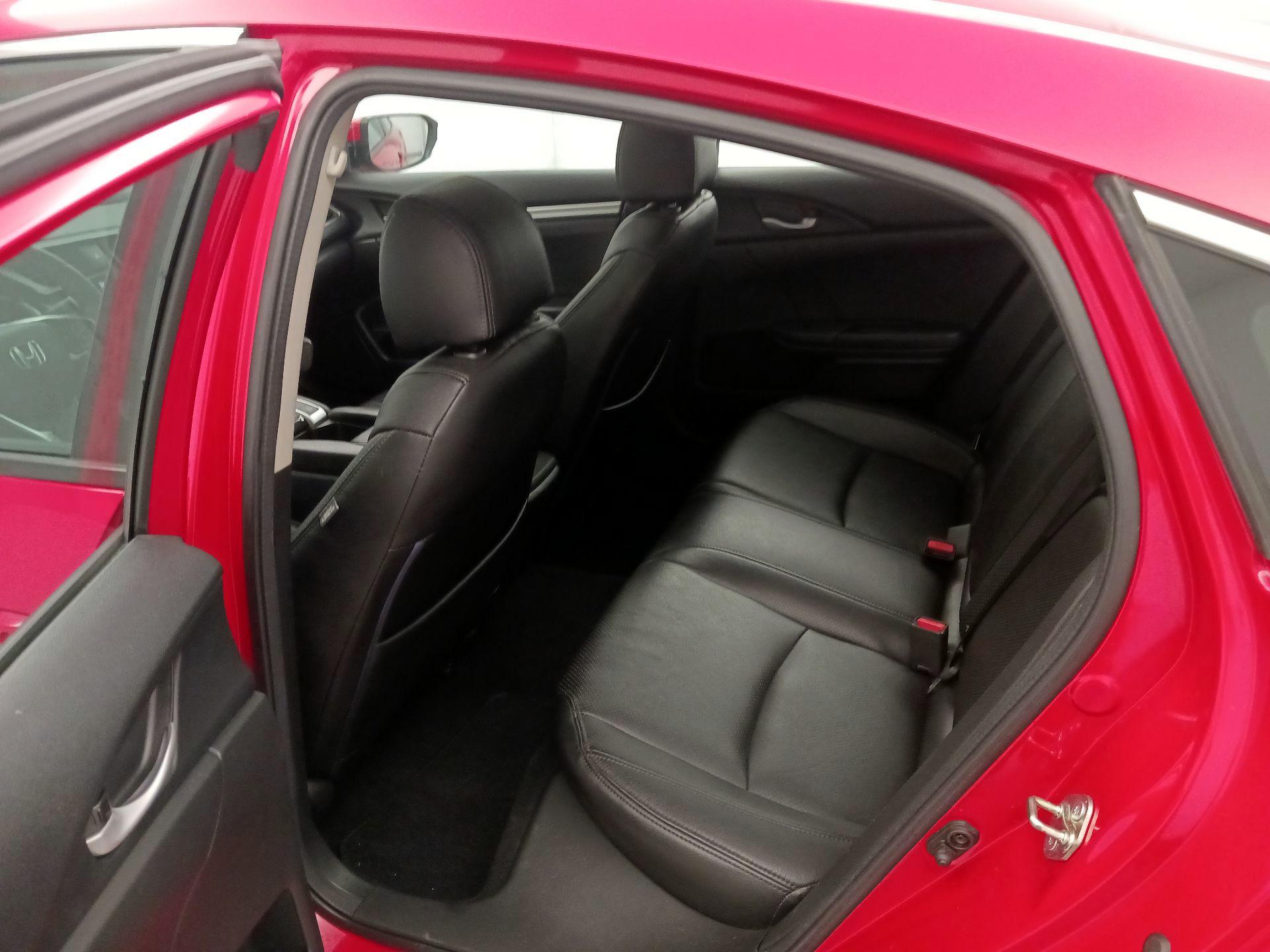 Thumbnail: 2016 Honda Civic - 19