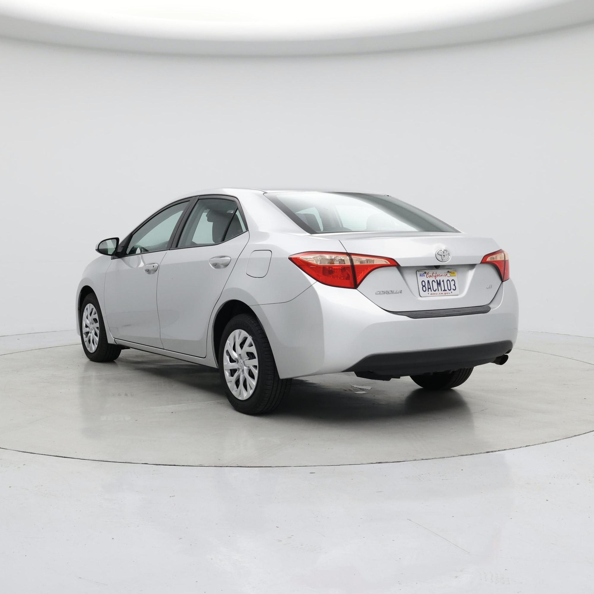 Thumbnail: 2017 Toyota Corolla - 2