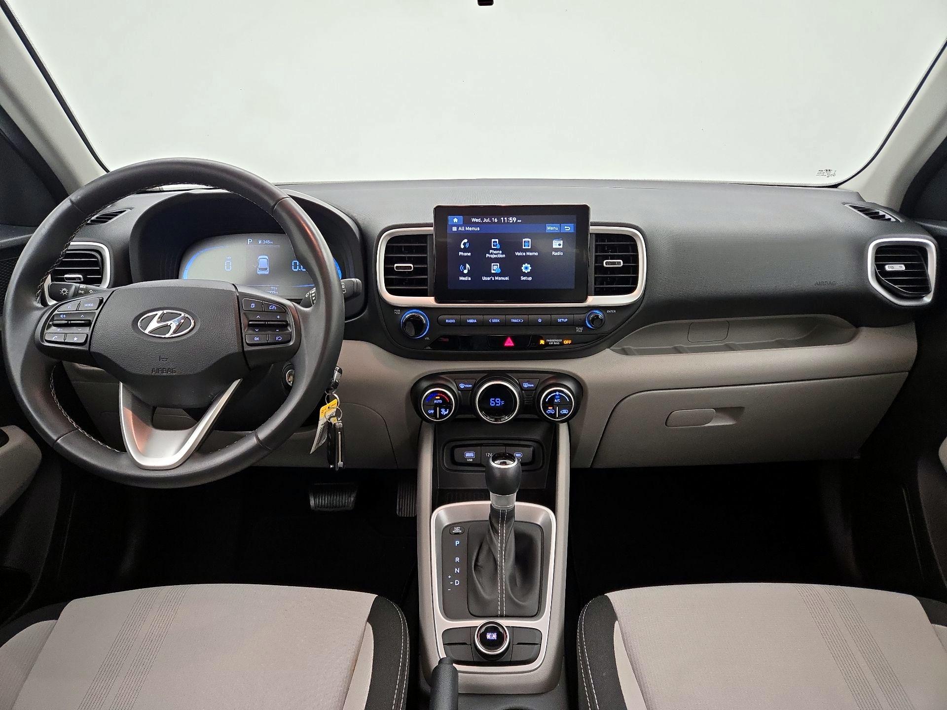 Thumbnail: 2023 Hyundai Venue - 9