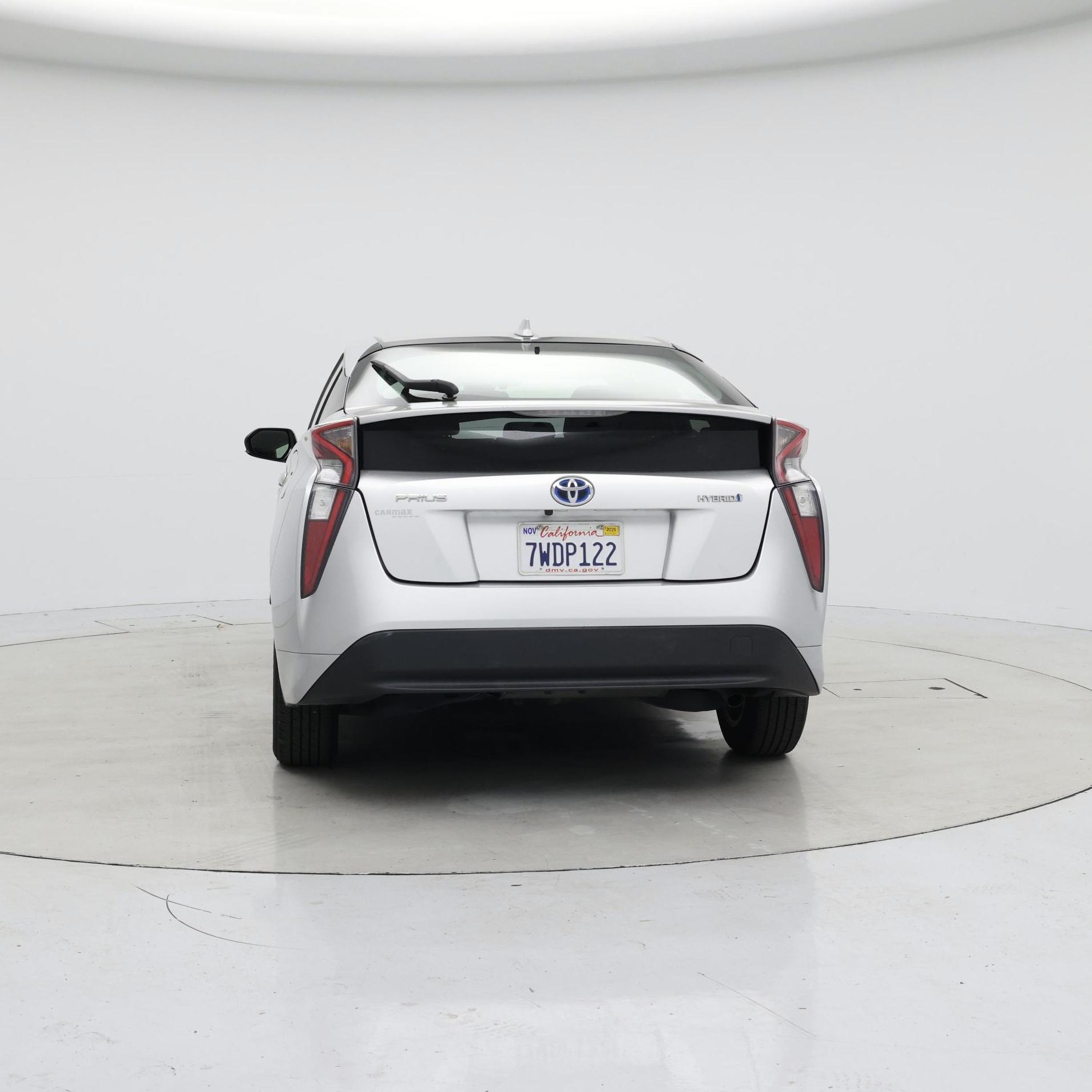 Thumbnail: 2016 Toyota Prius - 6