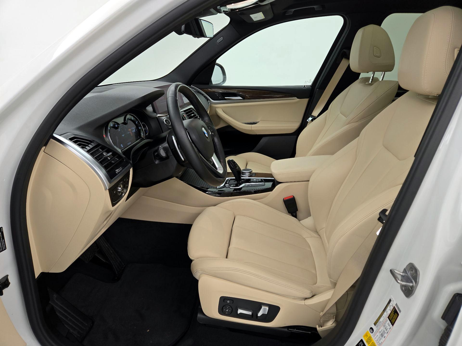 Thumbnail: 2019 BMW X3 - 9