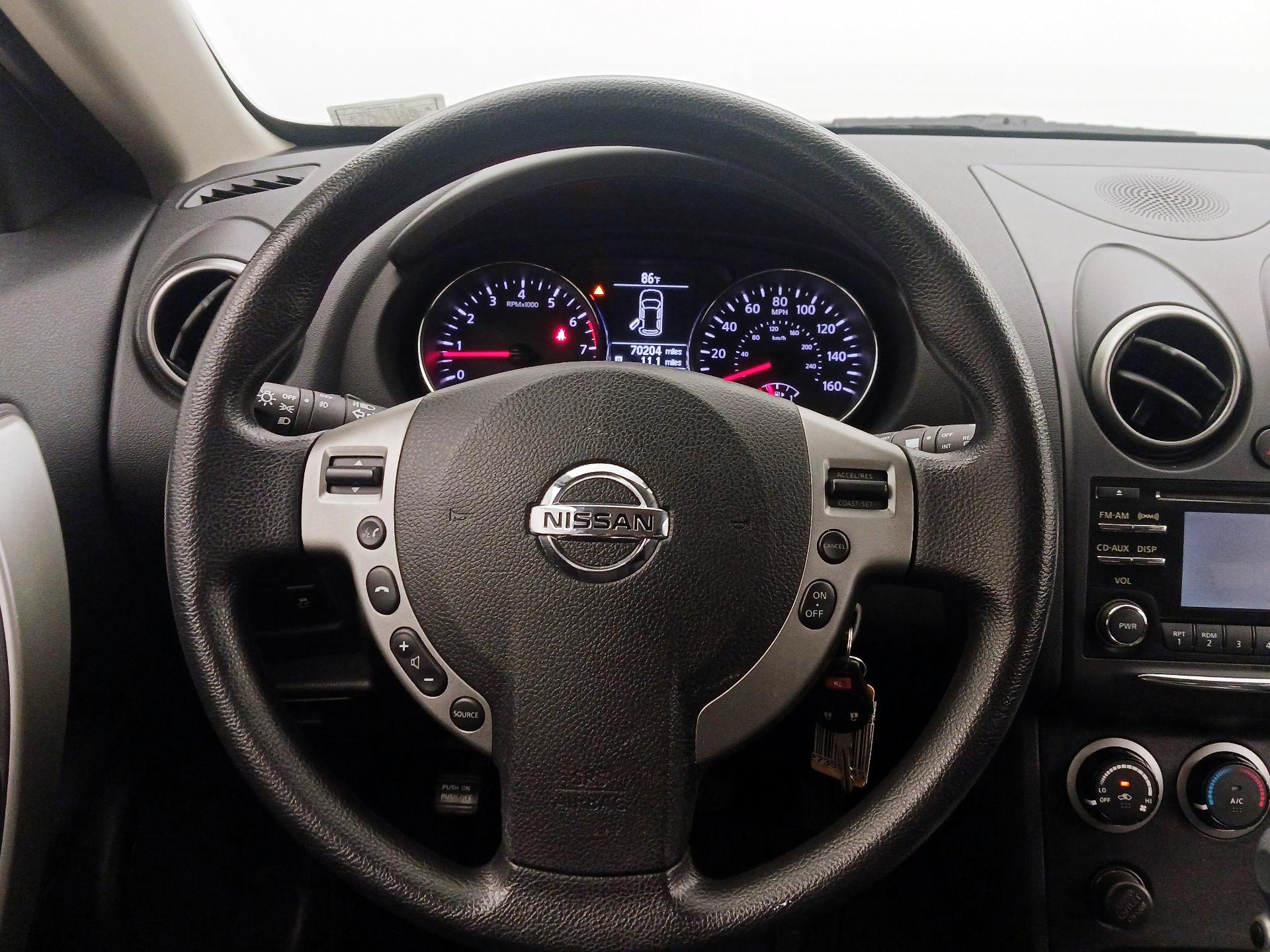 Thumbnail: 2013 Nissan Rogue - 10