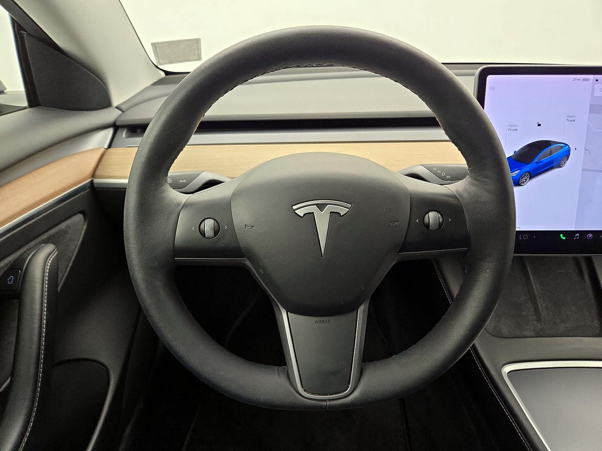 Thumbnail: 2021 Tesla Model 3 - 10