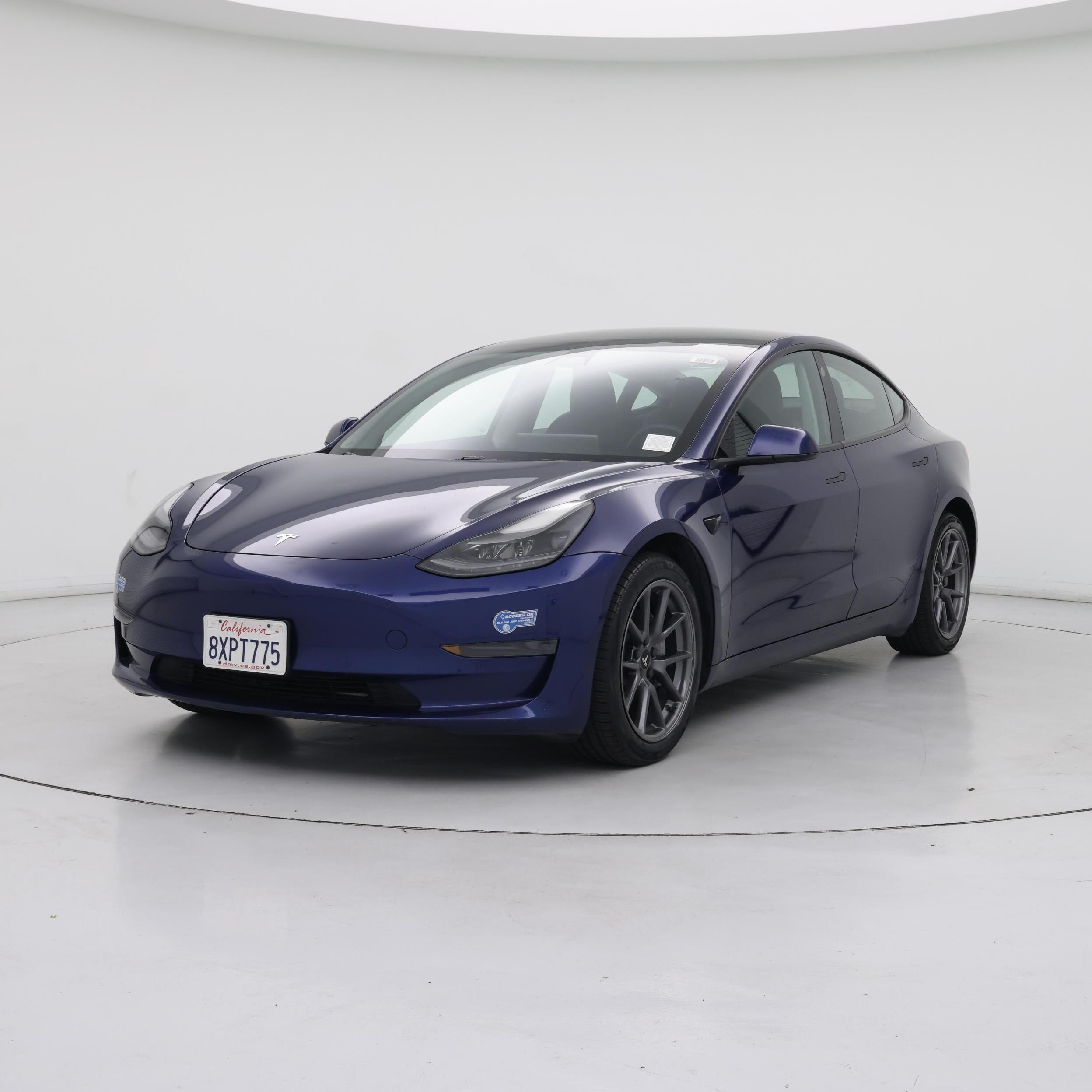 Thumbnail: 2021 Tesla Model 3 - 4
