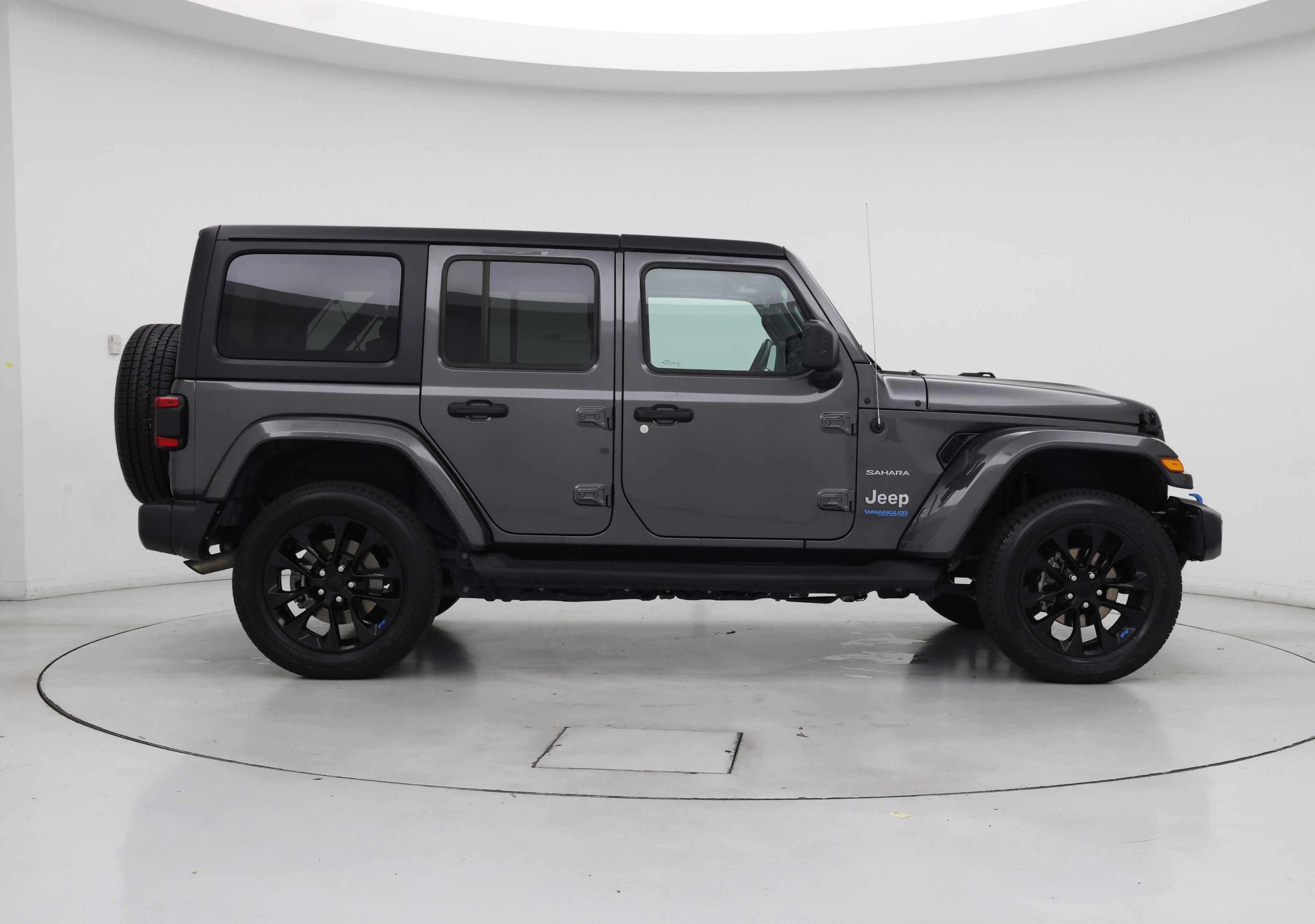 Thumbnail: 2022 Jeep Wrangler - 7