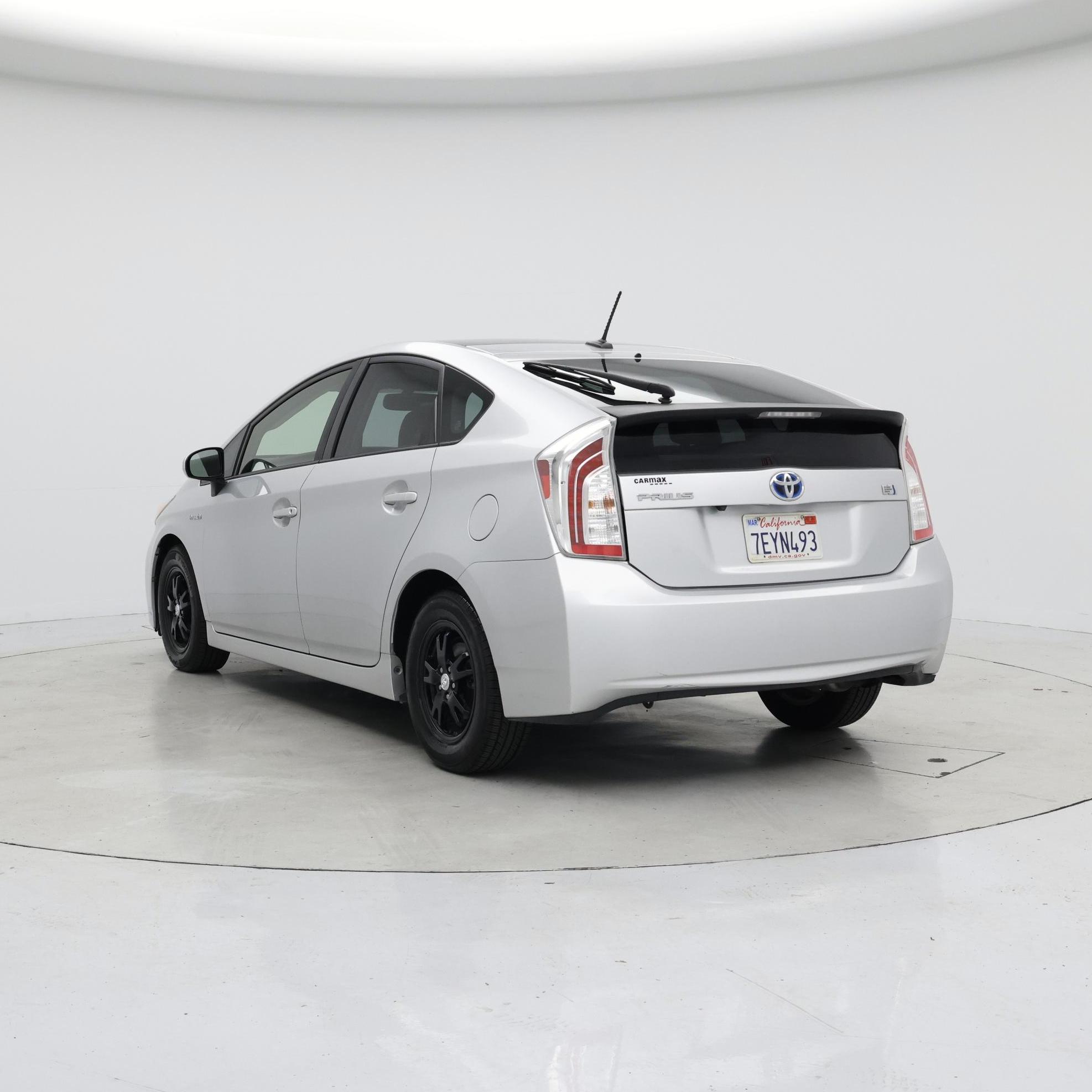 Thumbnail: 2014 Toyota Prius - 2