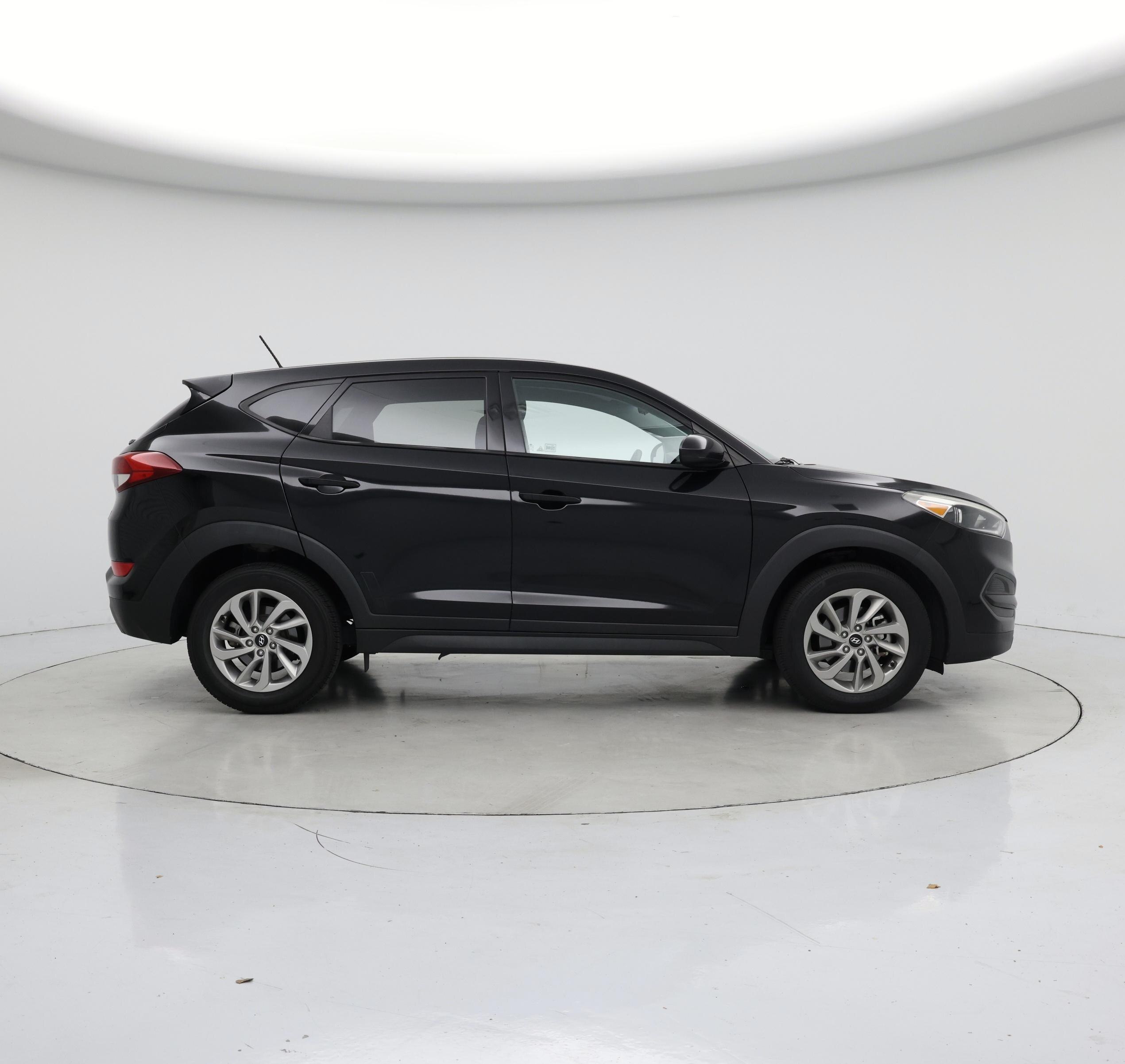 Thumbnail: 2017 Hyundai Tucson - 7