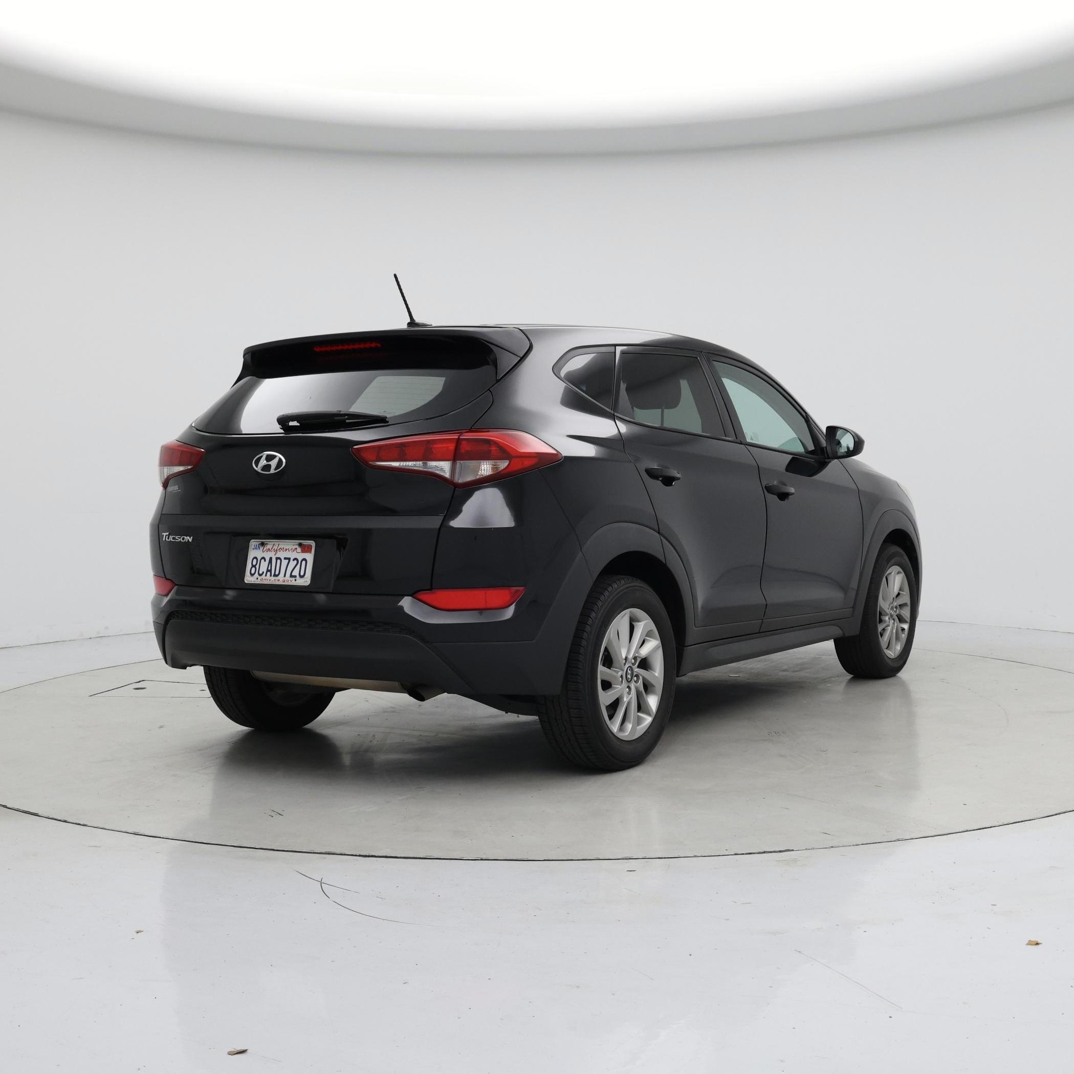 Thumbnail: 2017 Hyundai Tucson - 8