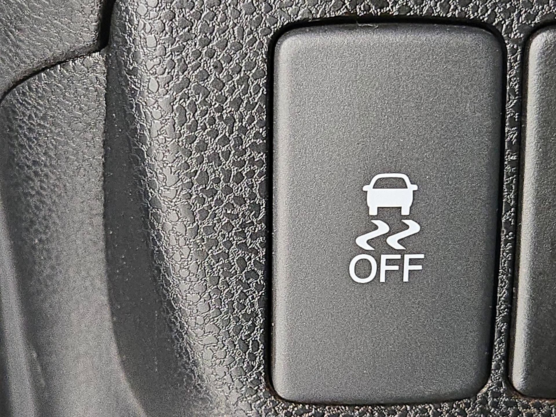 Thumbnail: 2013 Honda Fit - 13