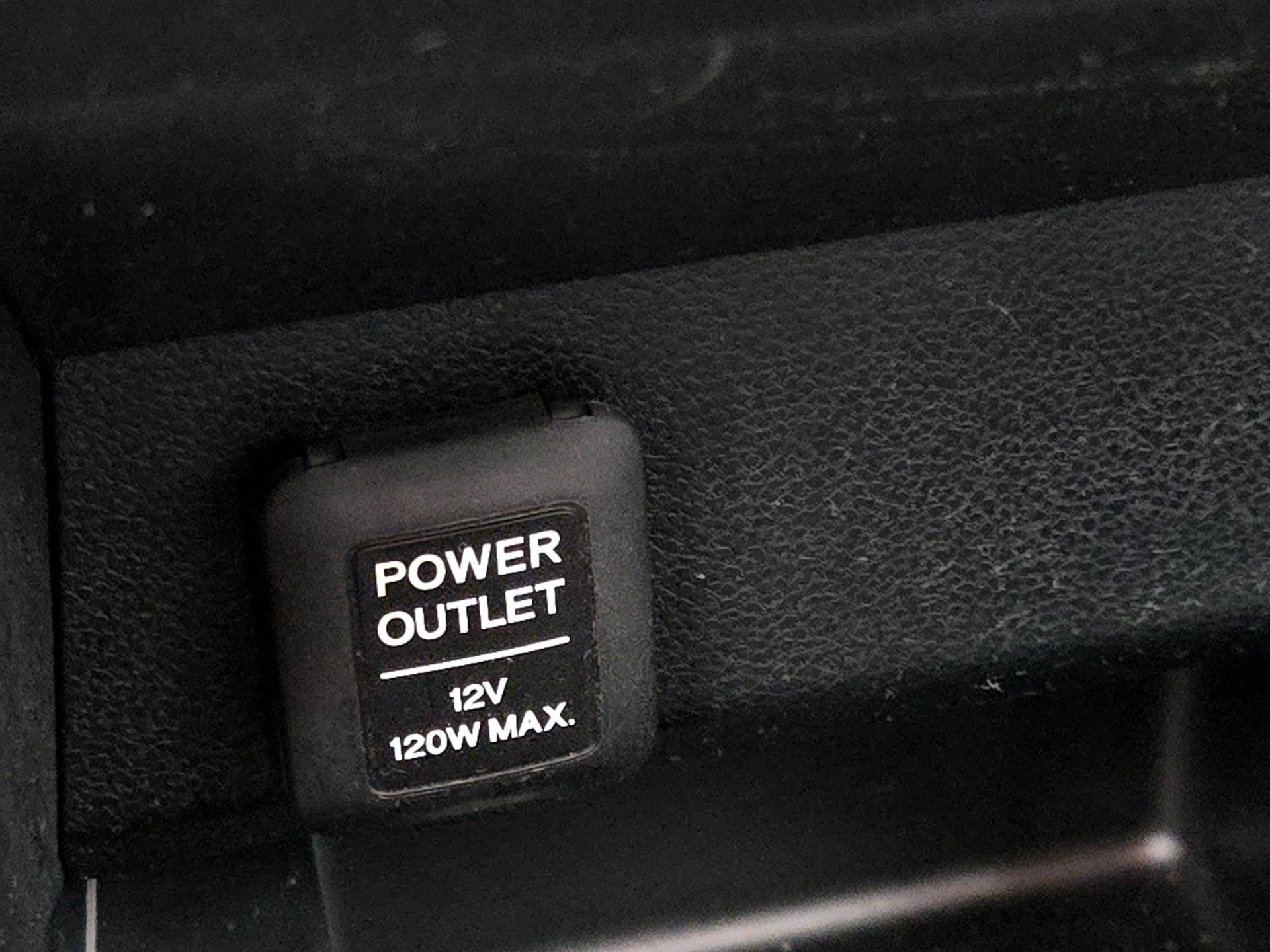 Thumbnail: 2013 Honda Fit - 17