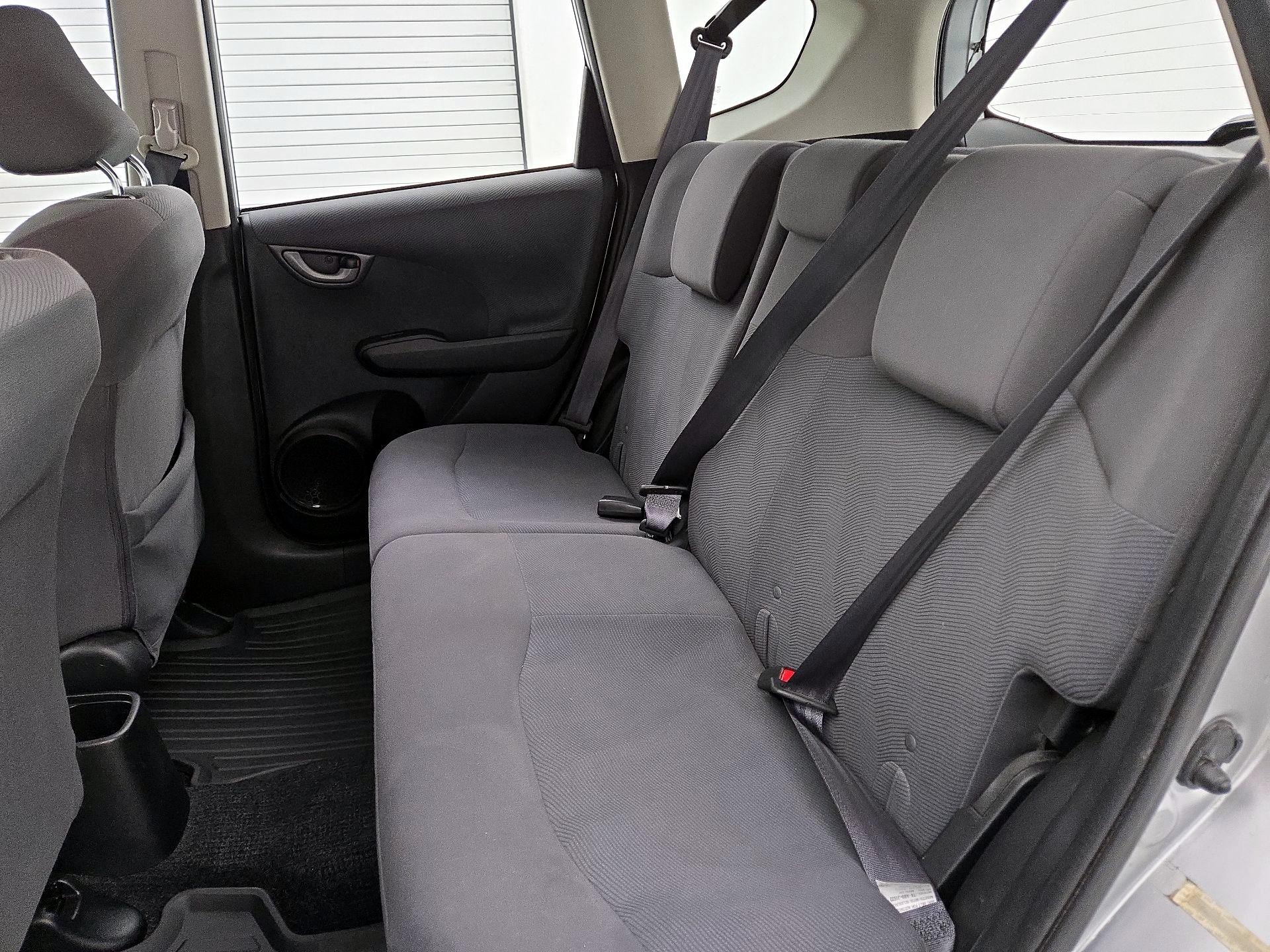 Thumbnail: 2013 Honda Fit - 18