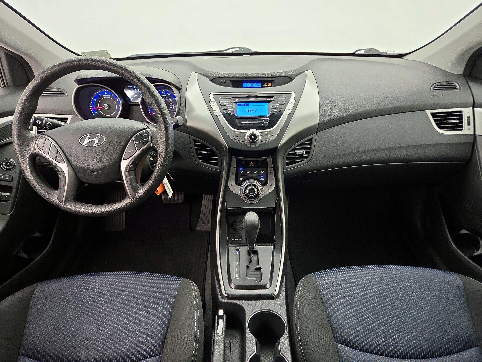 Thumbnail: 2013 Hyundai Elantra - 9