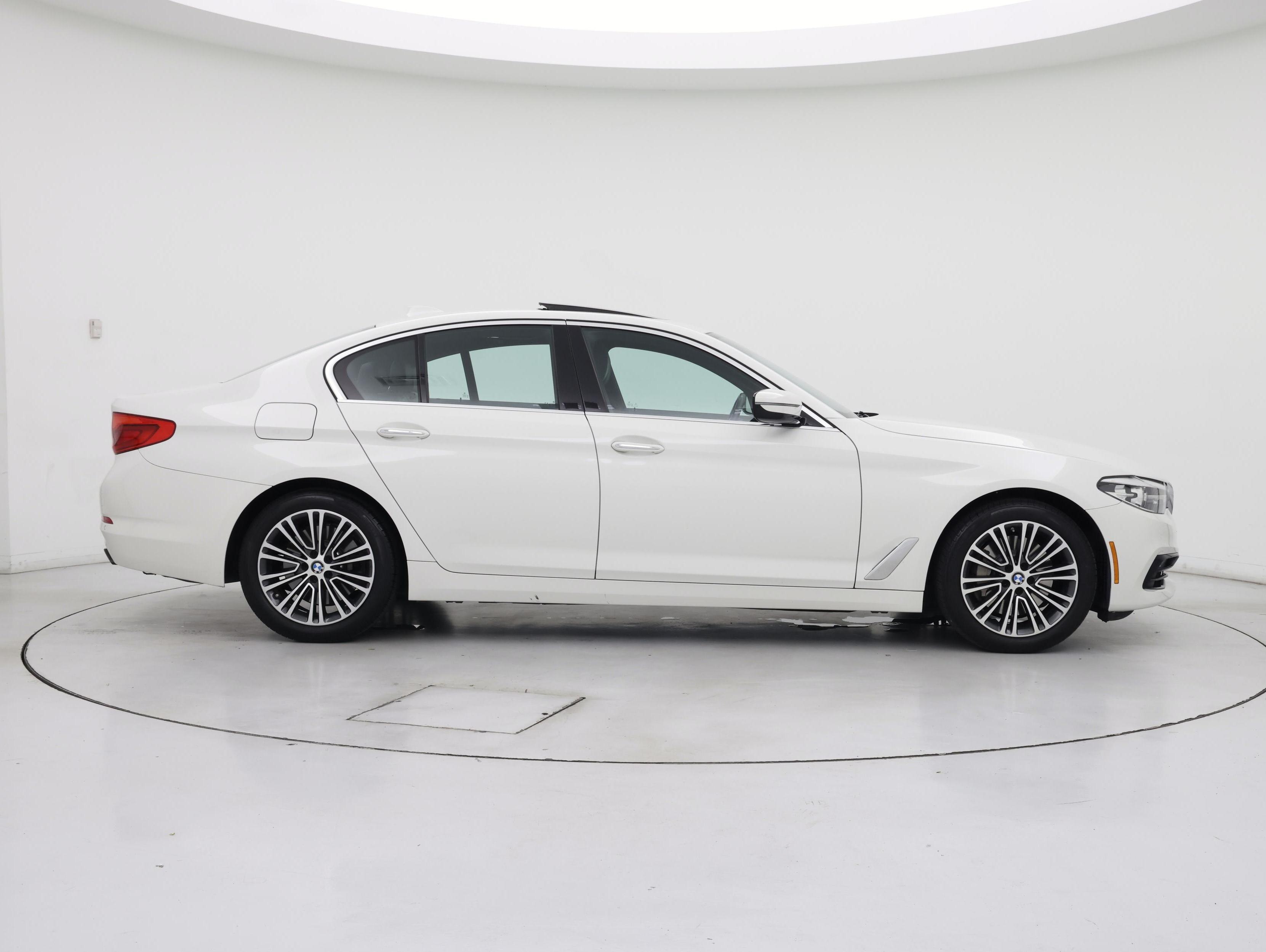 Thumbnail: 2018 BMW 5 Series - 7