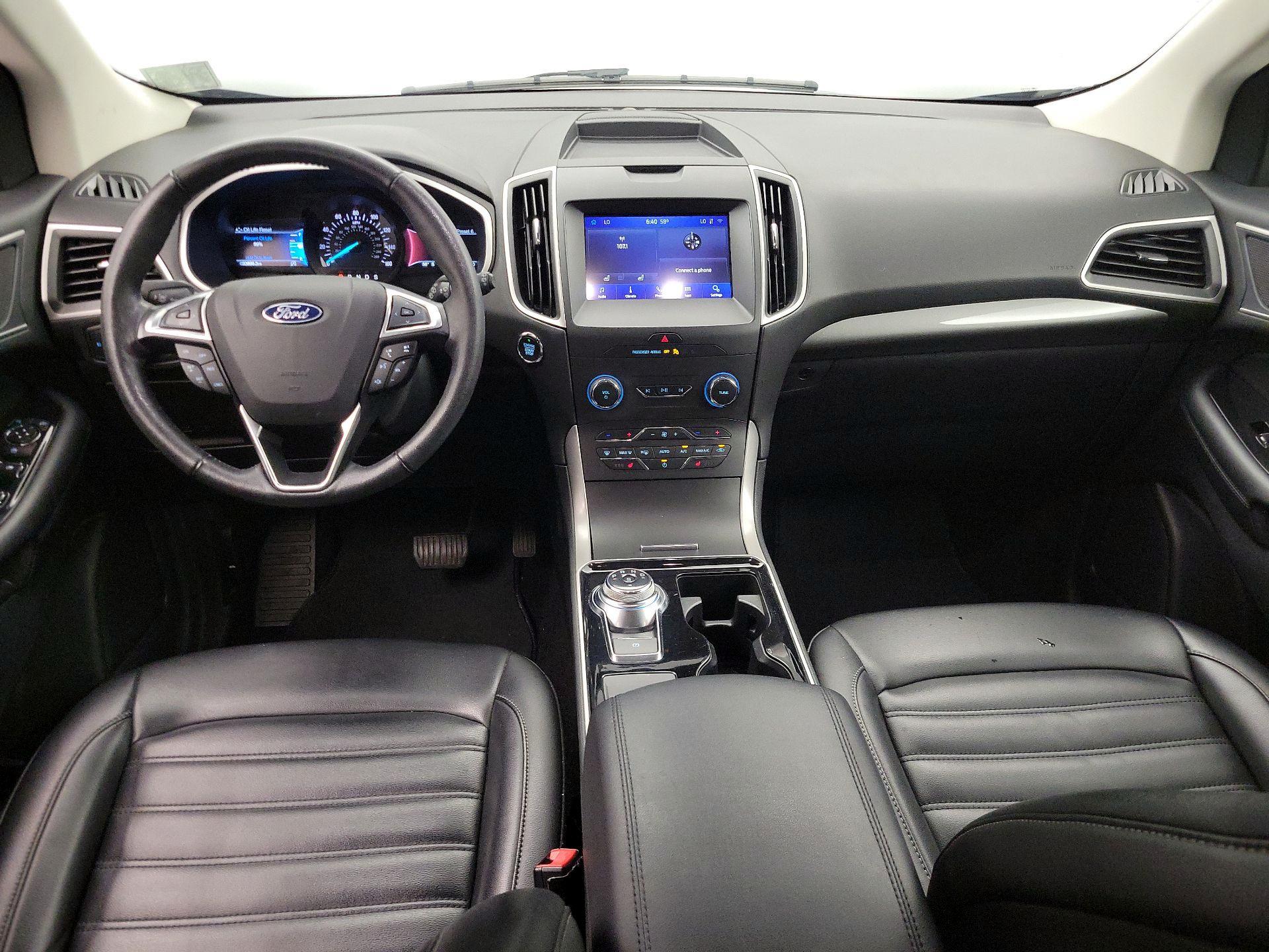 Thumbnail: 2020 Ford Edge - 9