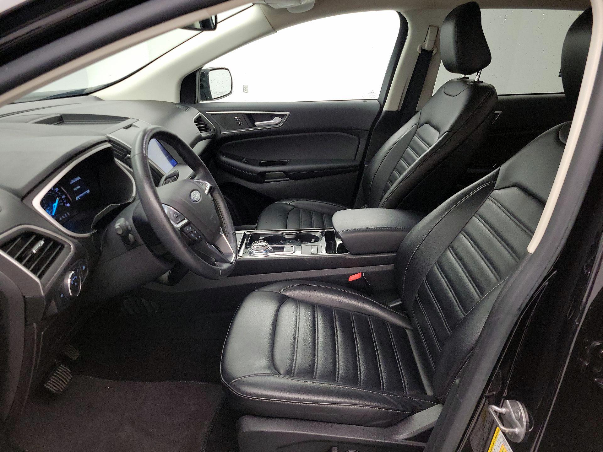 Thumbnail: 2020 Ford Edge - 11
