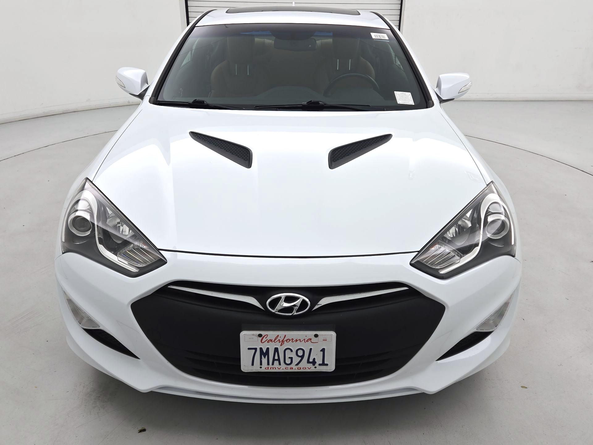 Thumbnail: 2015 Hyundai Genesis - 2