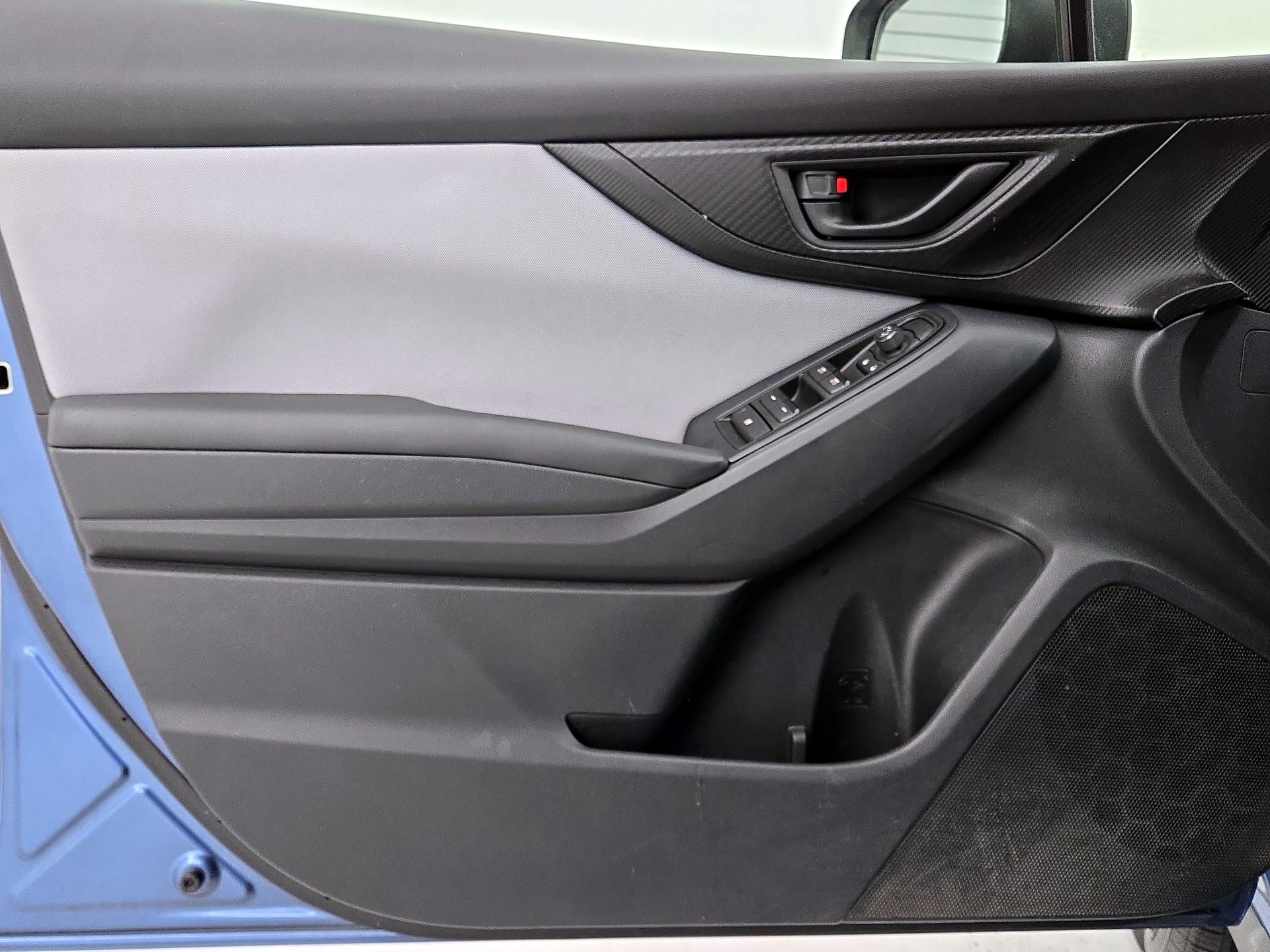 Thumbnail: 2020 Subaru Crosstrek - 12