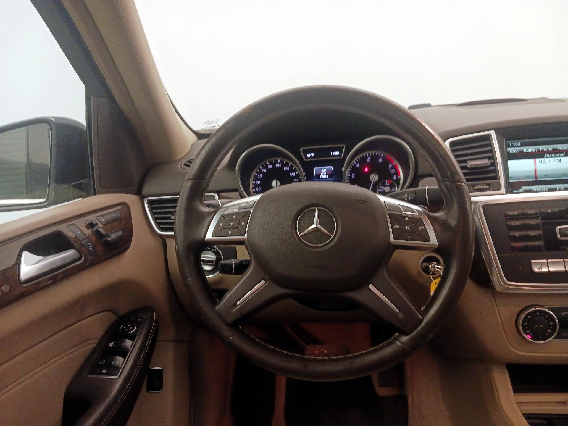 Thumbnail: 2014 Mercedes-Benz M-Class - 10