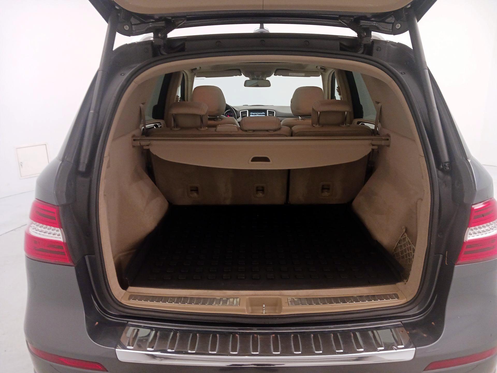 Thumbnail: 2014 Mercedes-Benz M-Class - 20