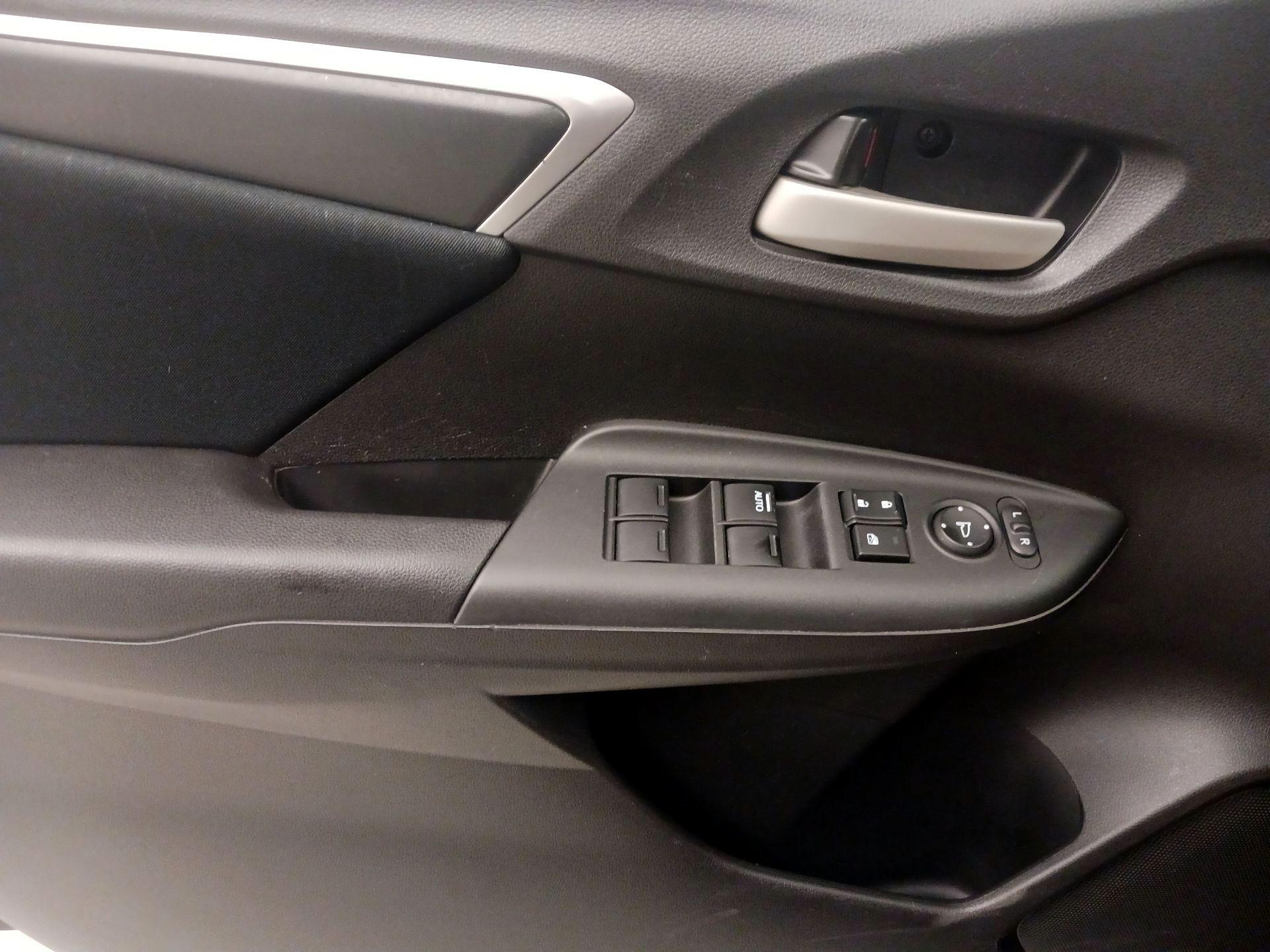 Thumbnail: 2016 Honda Fit - 12