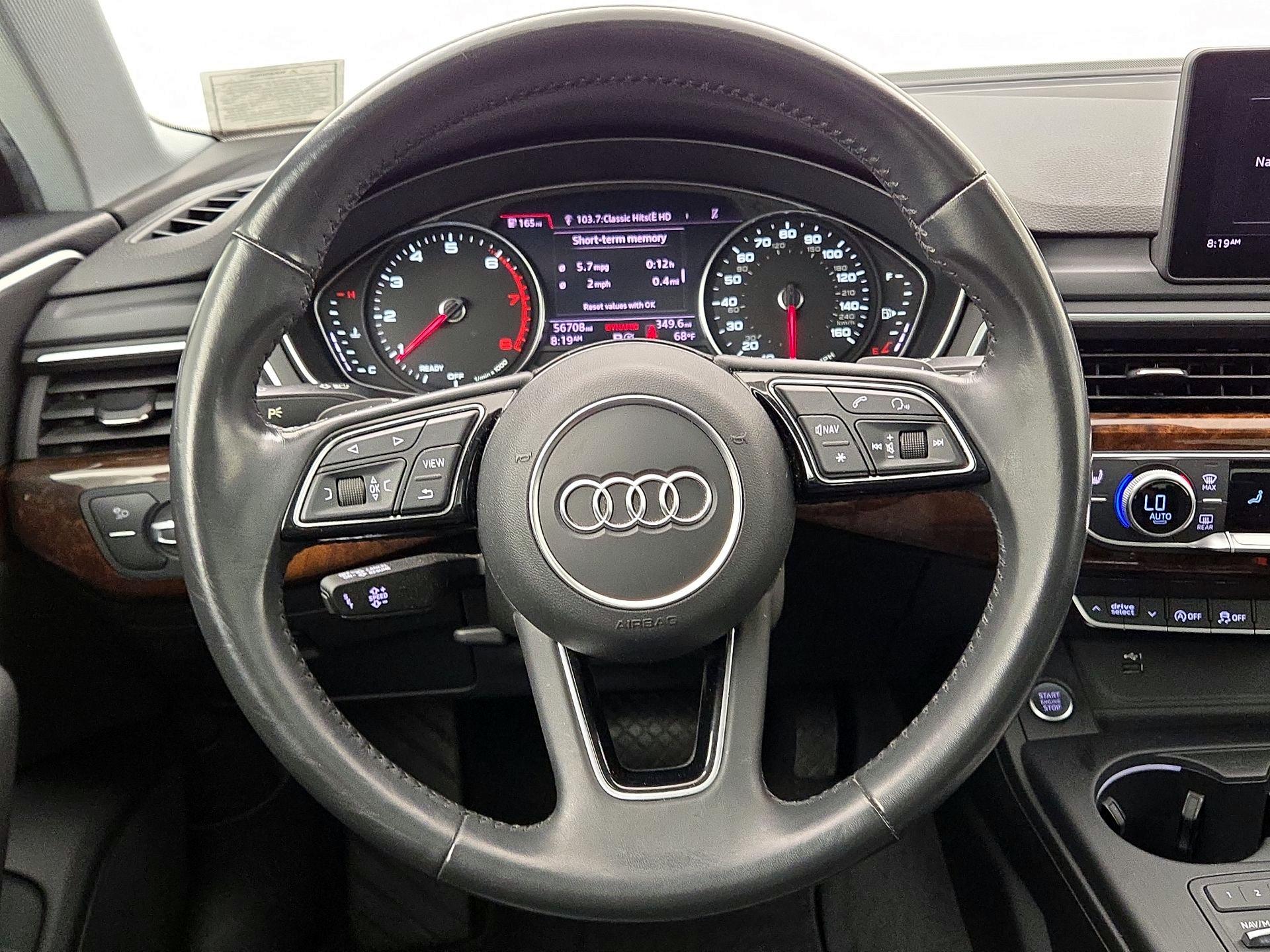 Thumbnail: 2019 Audi A4 - 10