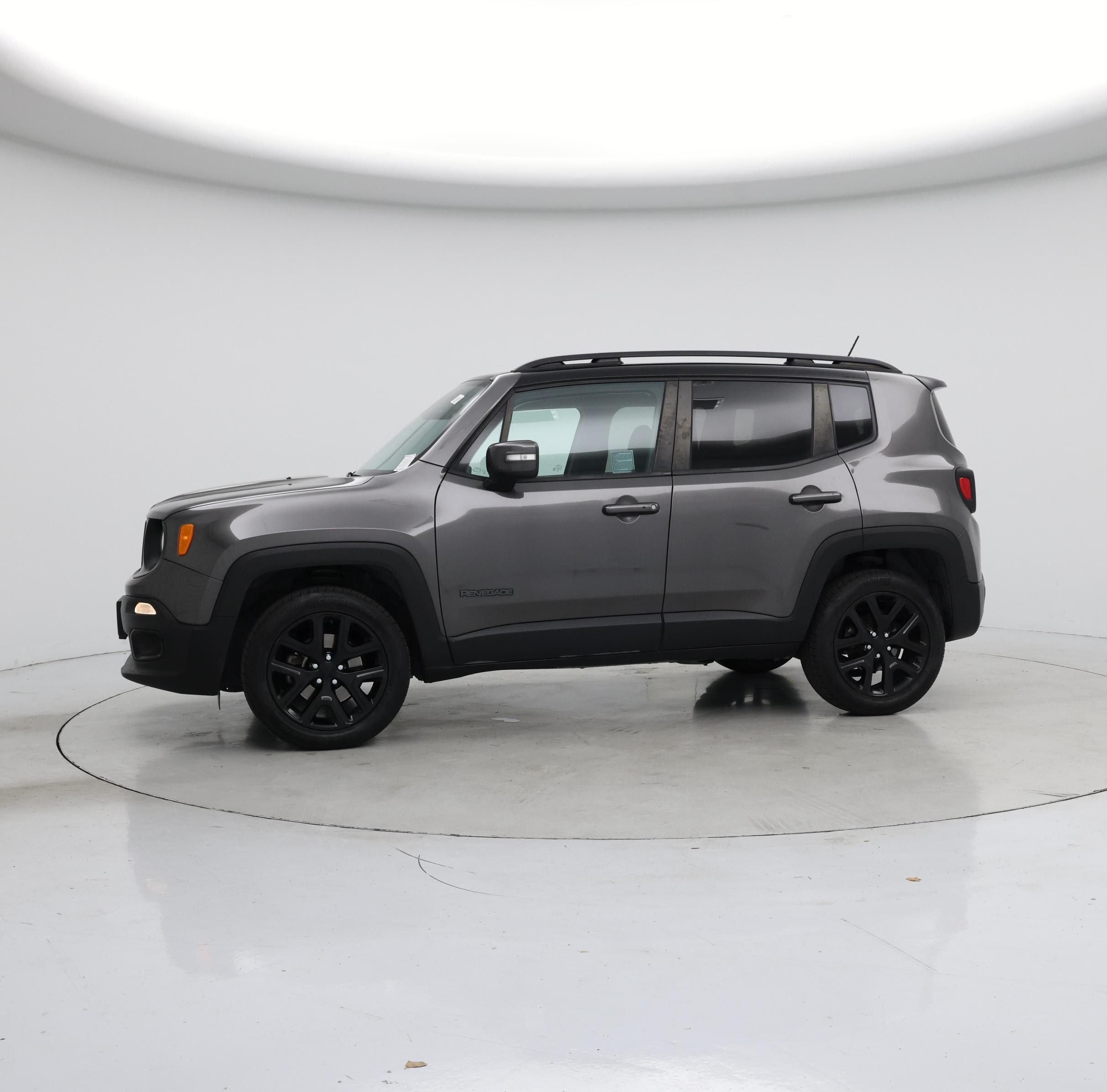Thumbnail: 2016 Jeep Renegade - 5