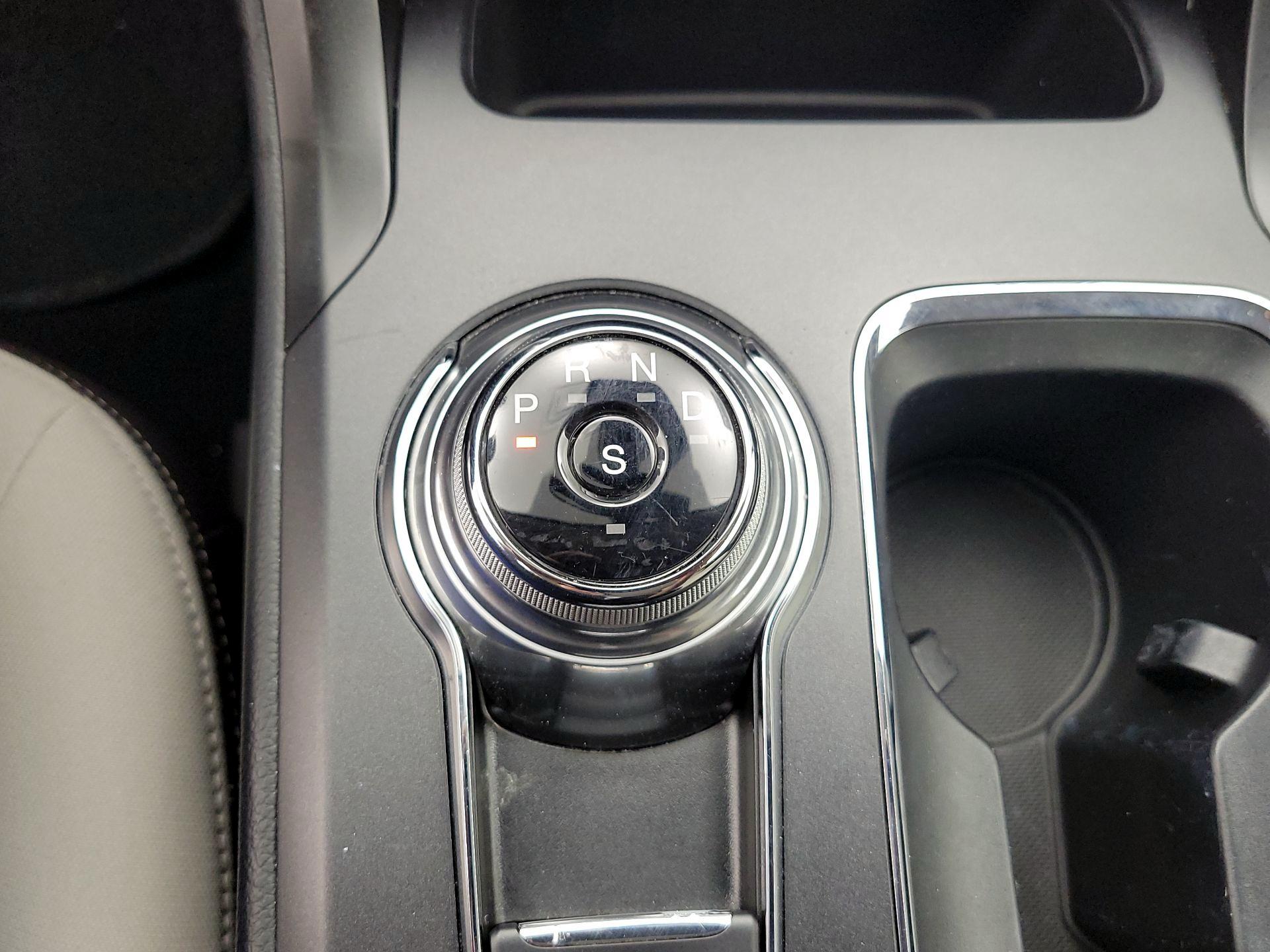 Thumbnail: 2019 Ford Fusion - 17
