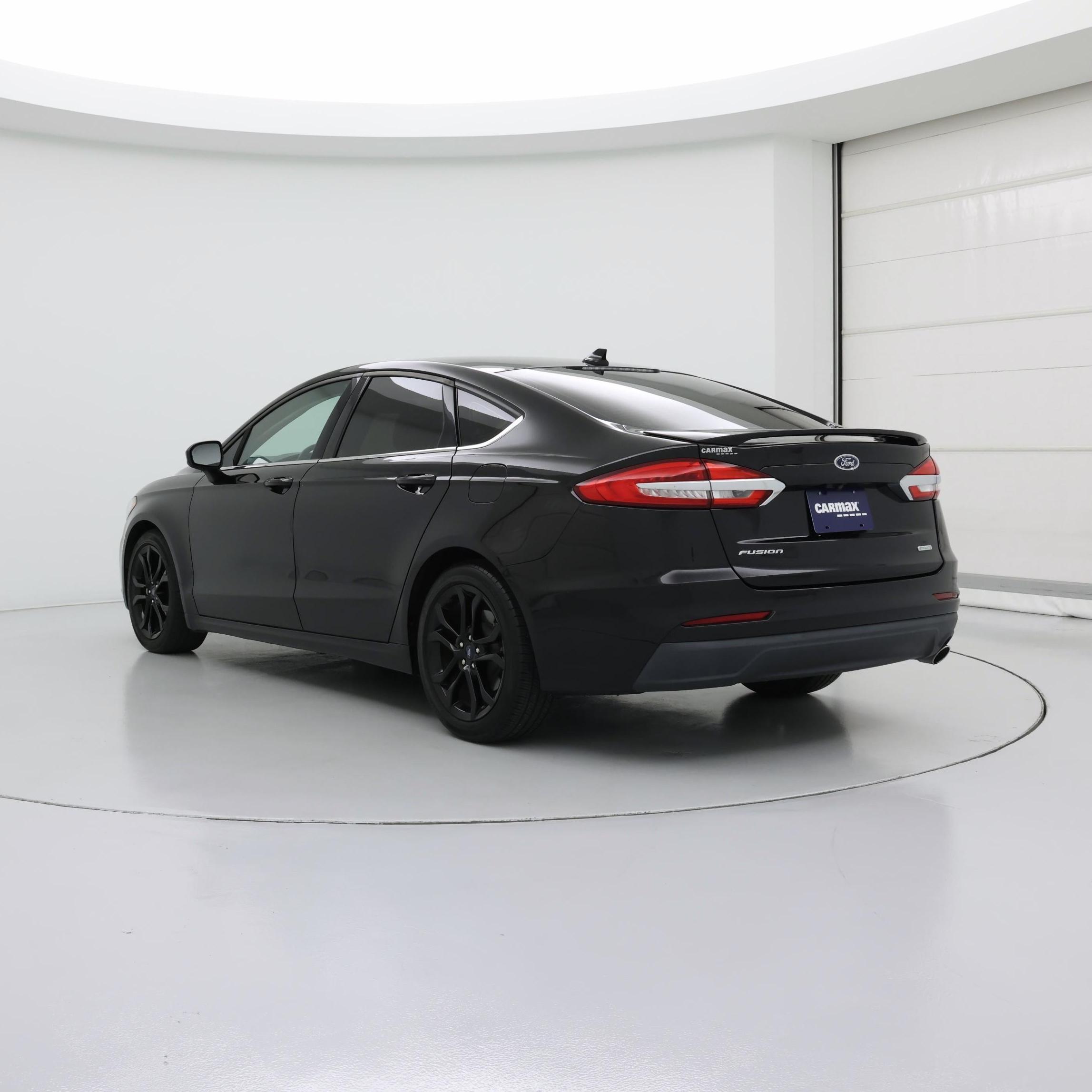 Thumbnail: 2019 Ford Fusion - 2