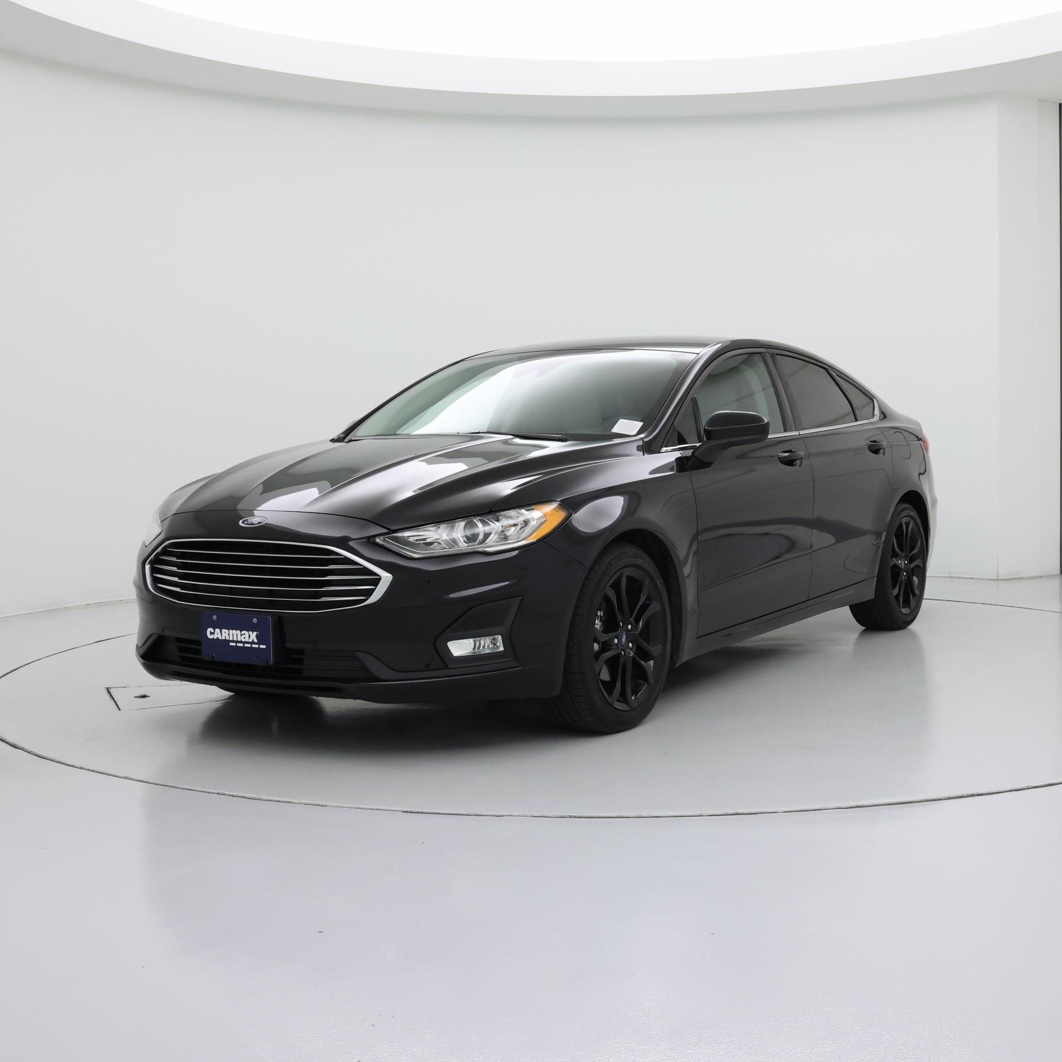 Thumbnail: 2019 Ford Fusion - 4