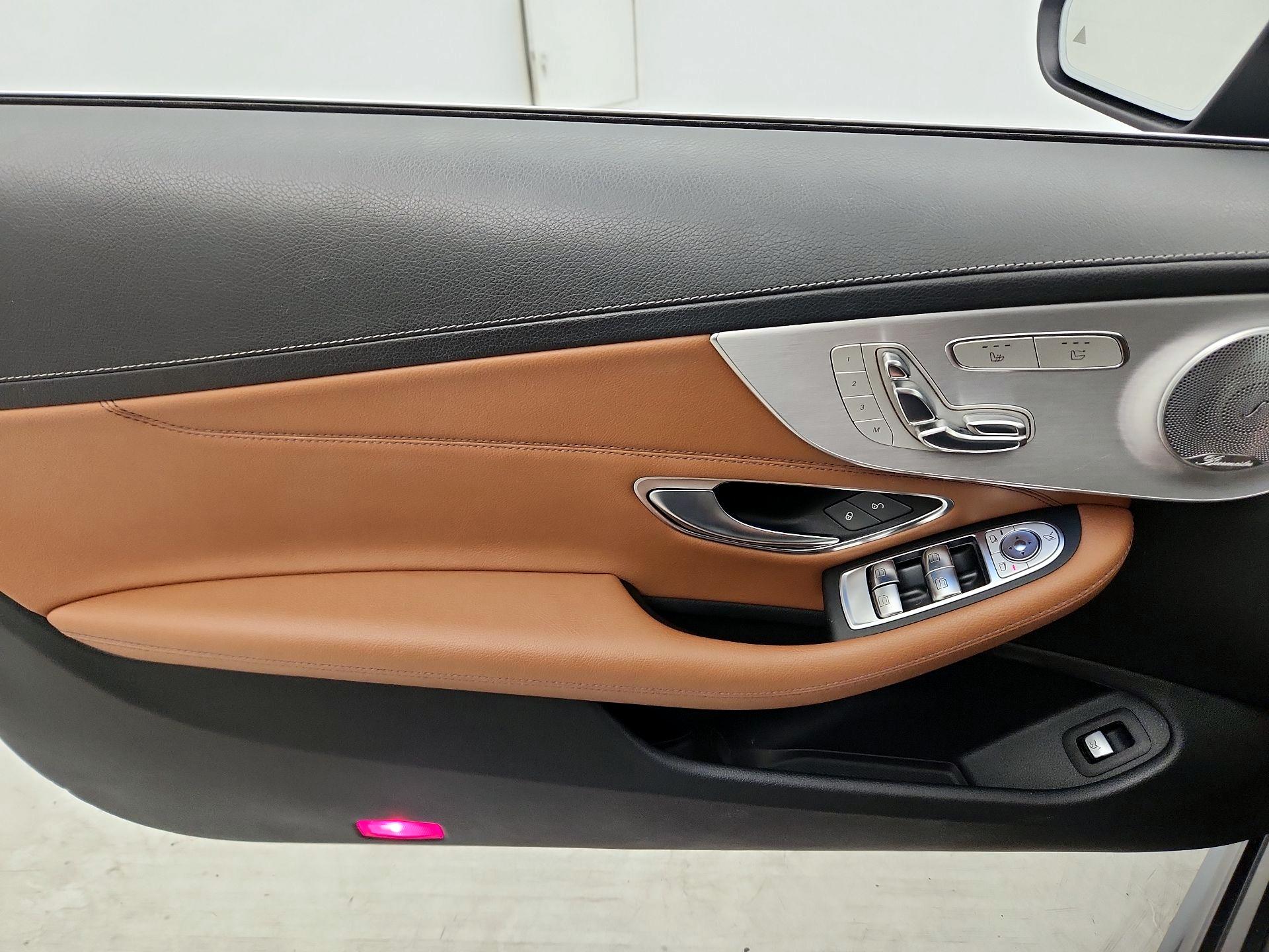Thumbnail: 2017 Mercedes-Benz C-Class - 12