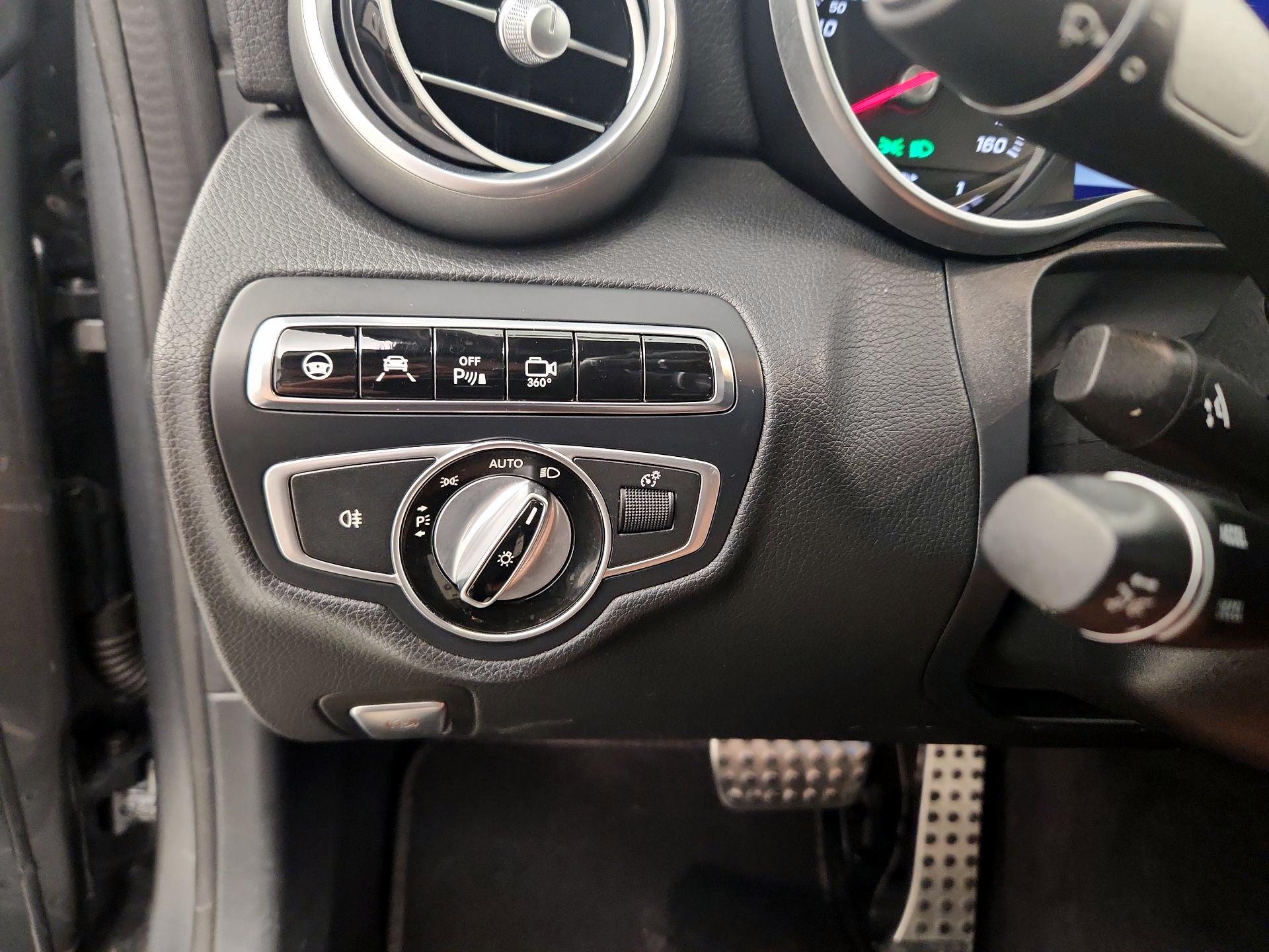 Thumbnail: 2017 Mercedes-Benz C-Class - 13