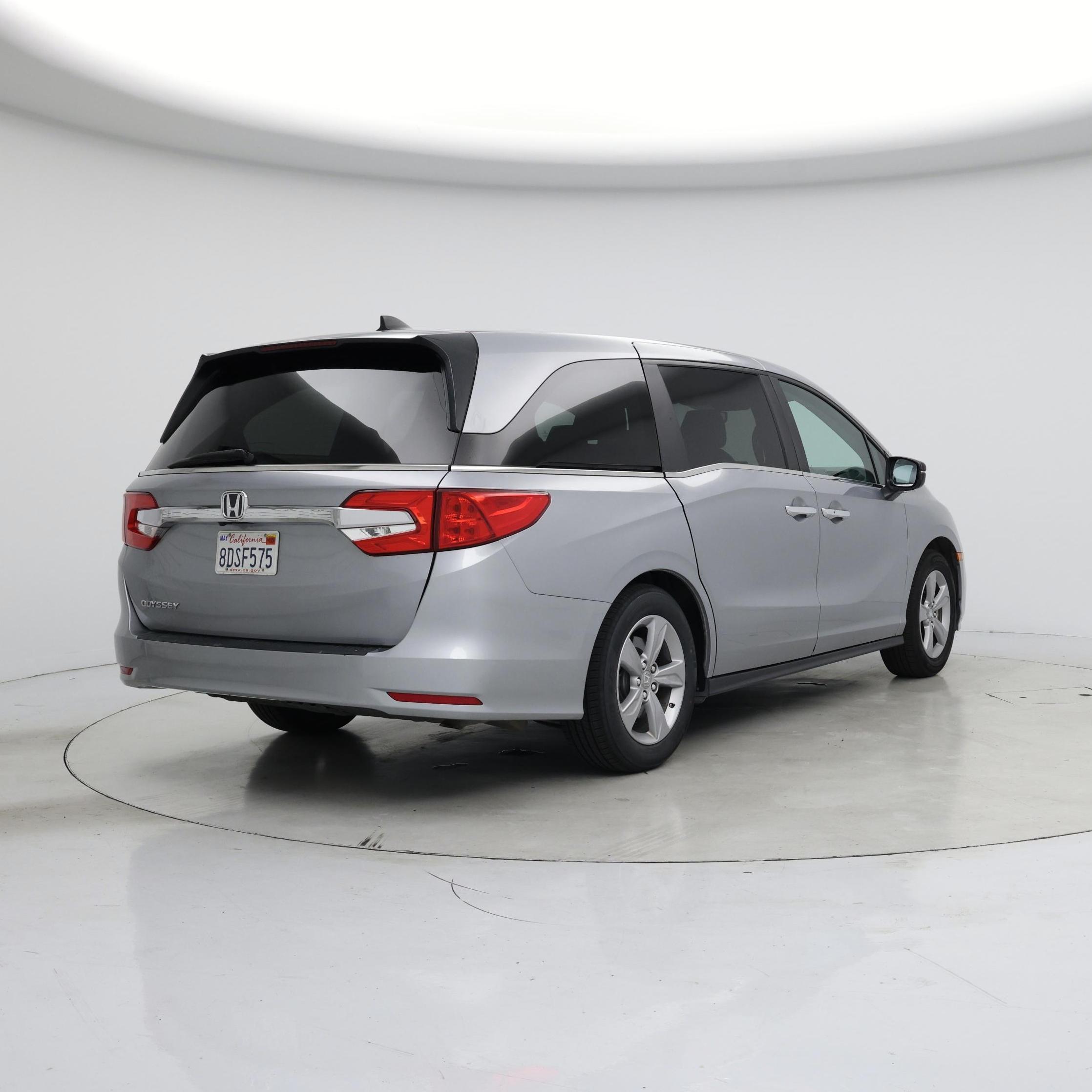 Thumbnail: 2018 Honda Odyssey - 8
