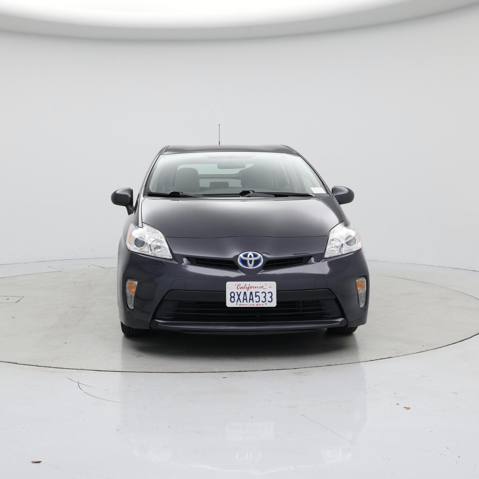 Thumbnail: 2015 Toyota Prius - 5