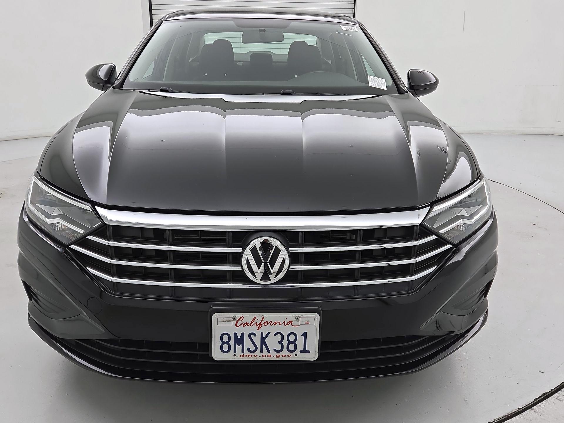 Thumbnail: 2019 Volkswagen Jetta - 2