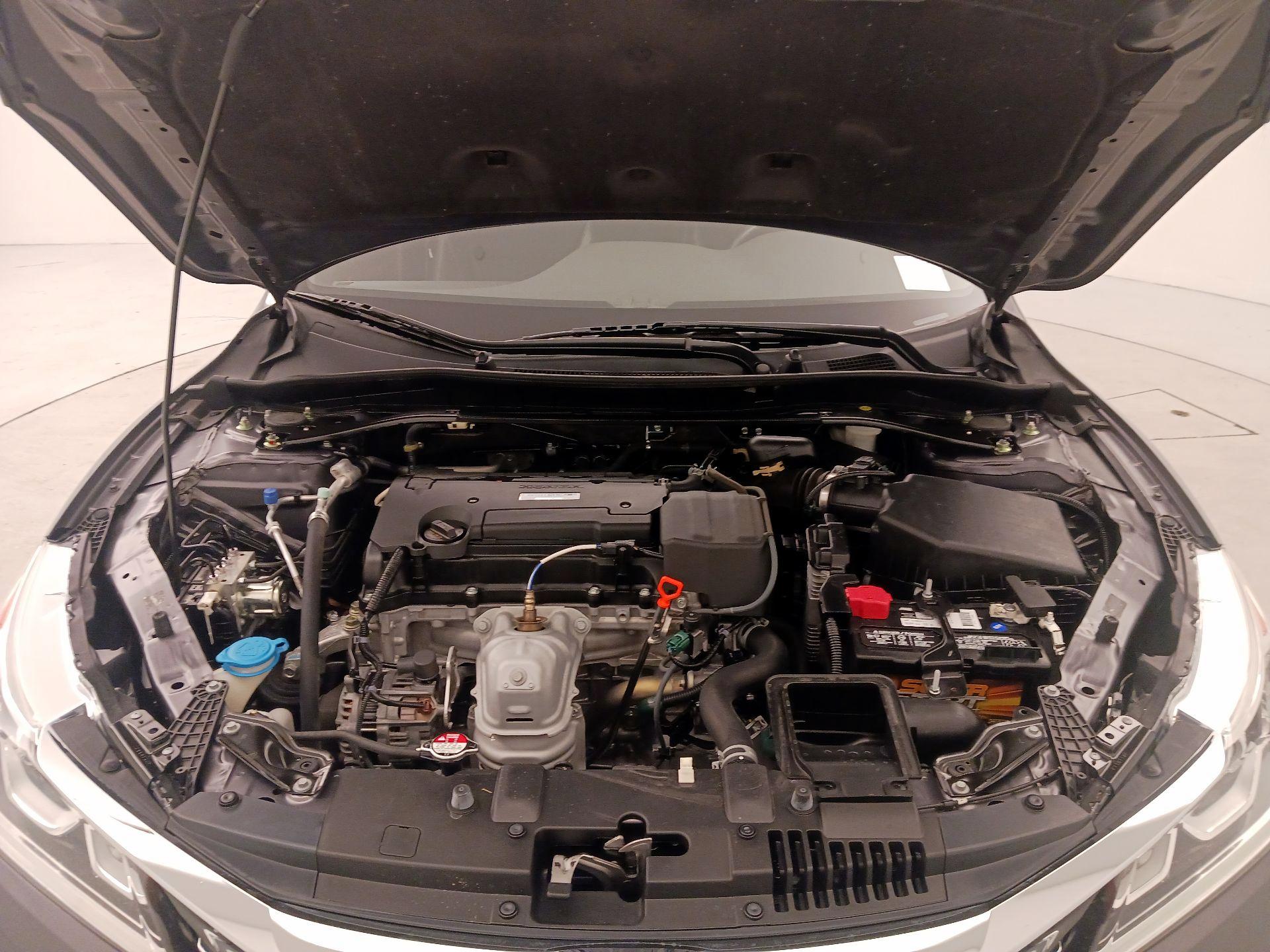 Thumbnail: 2016 Honda Accord - 20