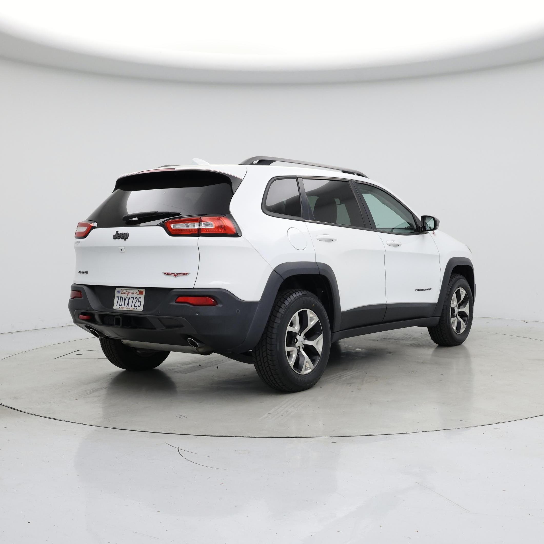 Thumbnail: 2014 Jeep Cherokee - 8