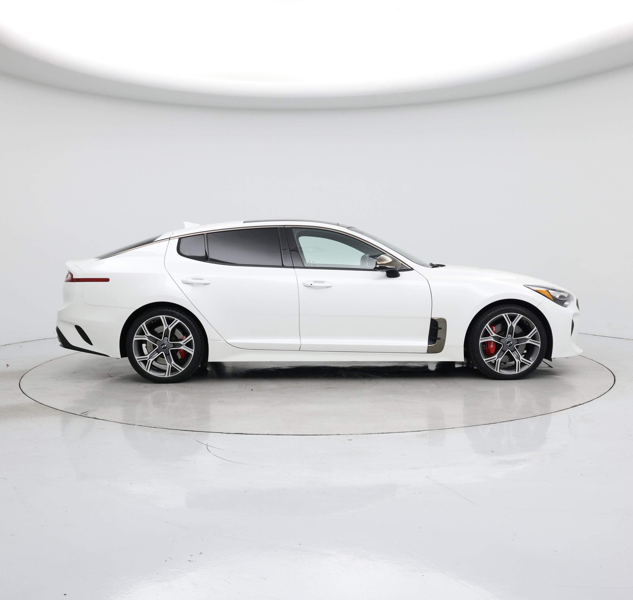 Thumbnail: 2020 Kia Stinger - 7