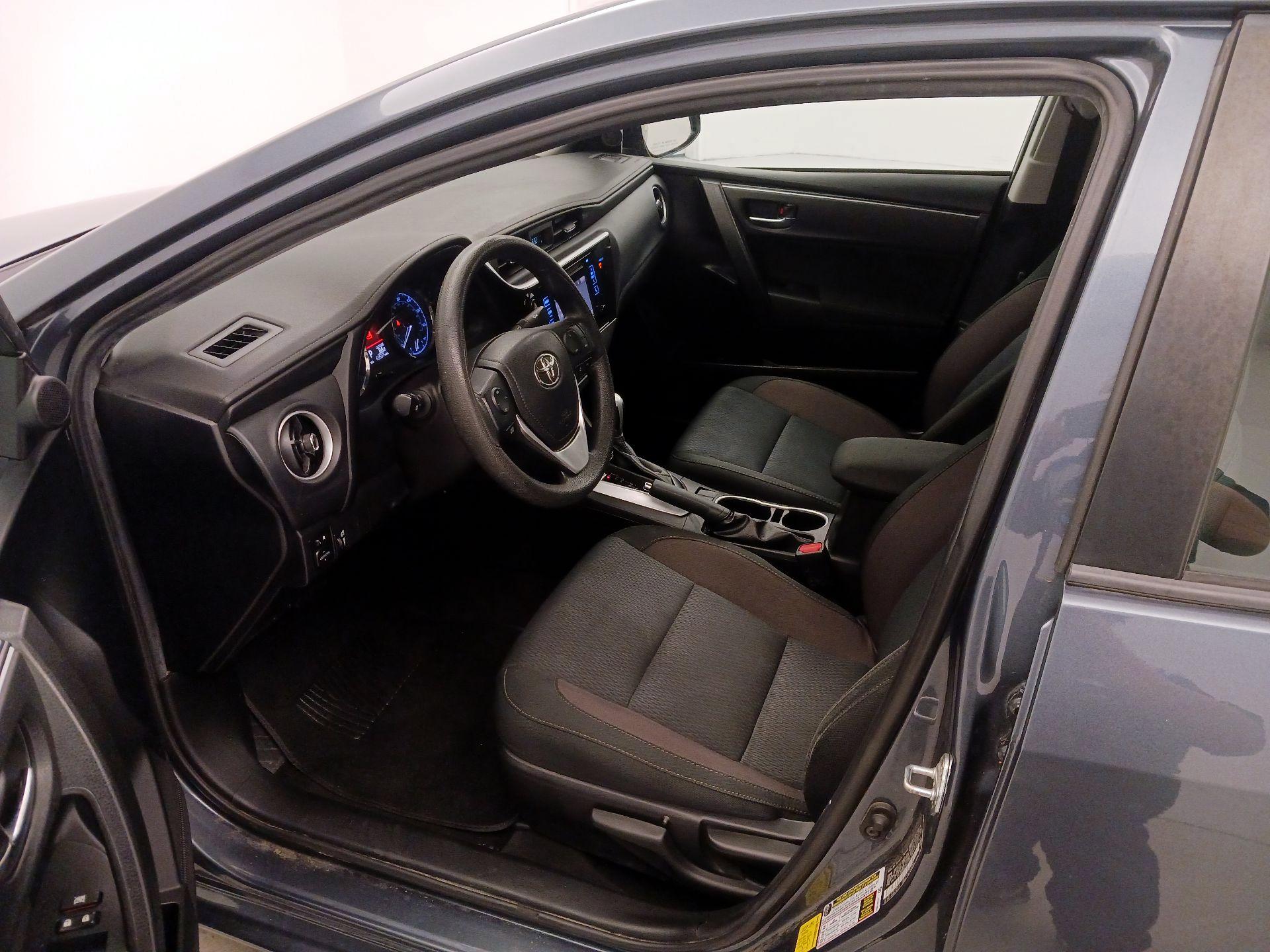 Thumbnail: 2019 Toyota Corolla - 11