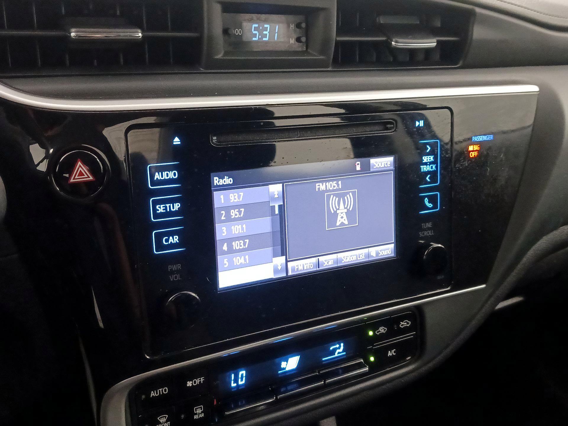 Thumbnail: 2019 Toyota Corolla - 15