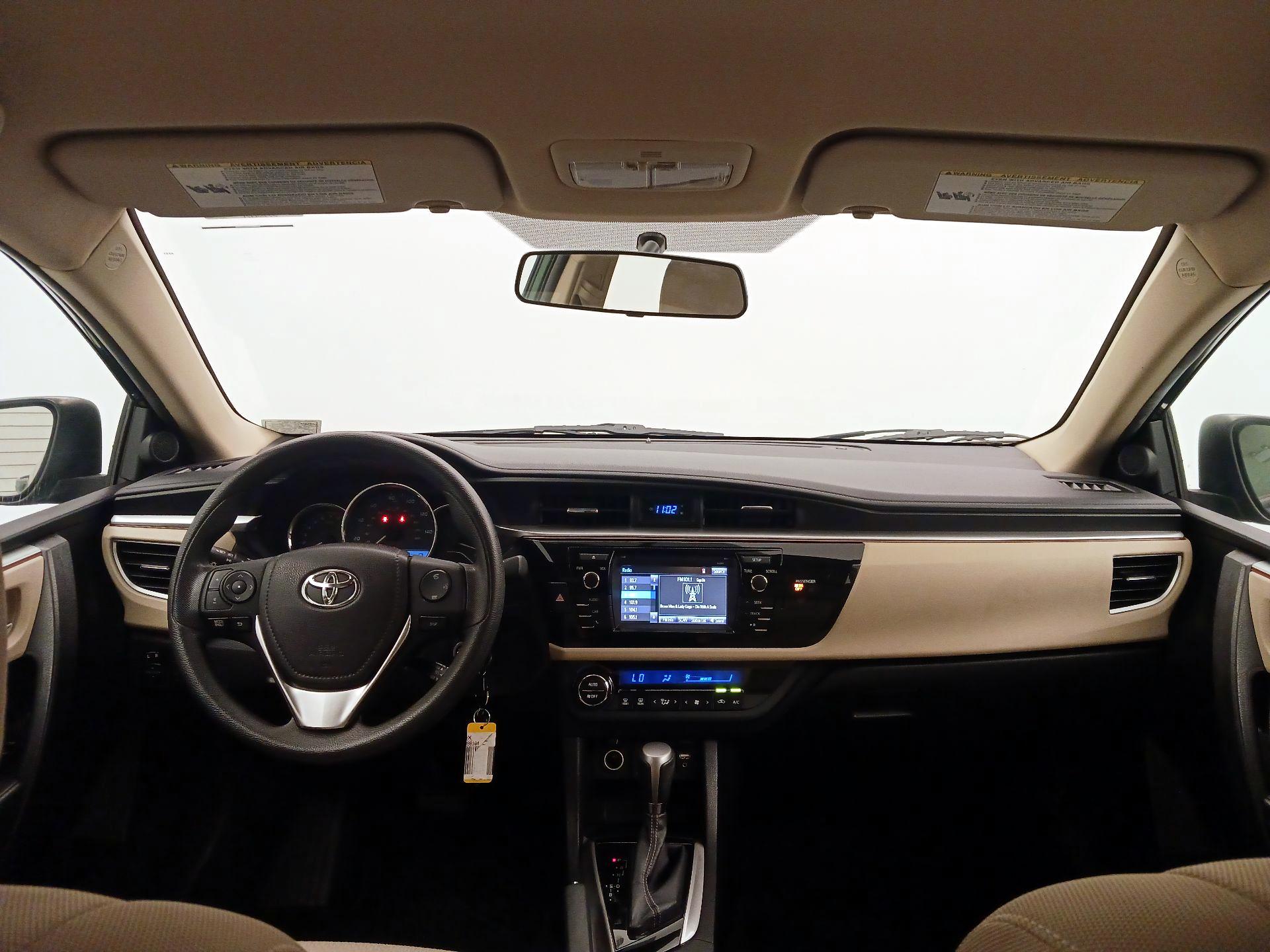 Thumbnail: 2014 Toyota Corolla - 9