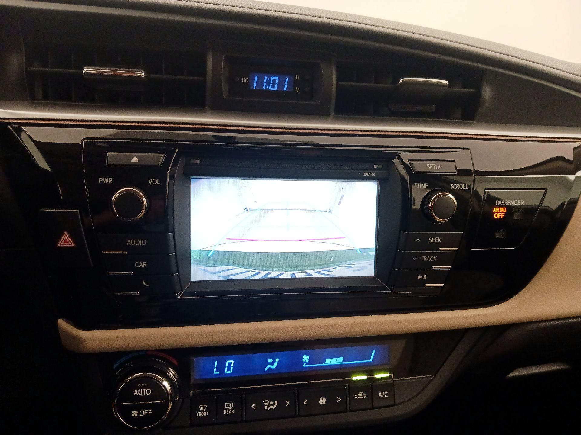 Thumbnail: 2014 Toyota Corolla - 14