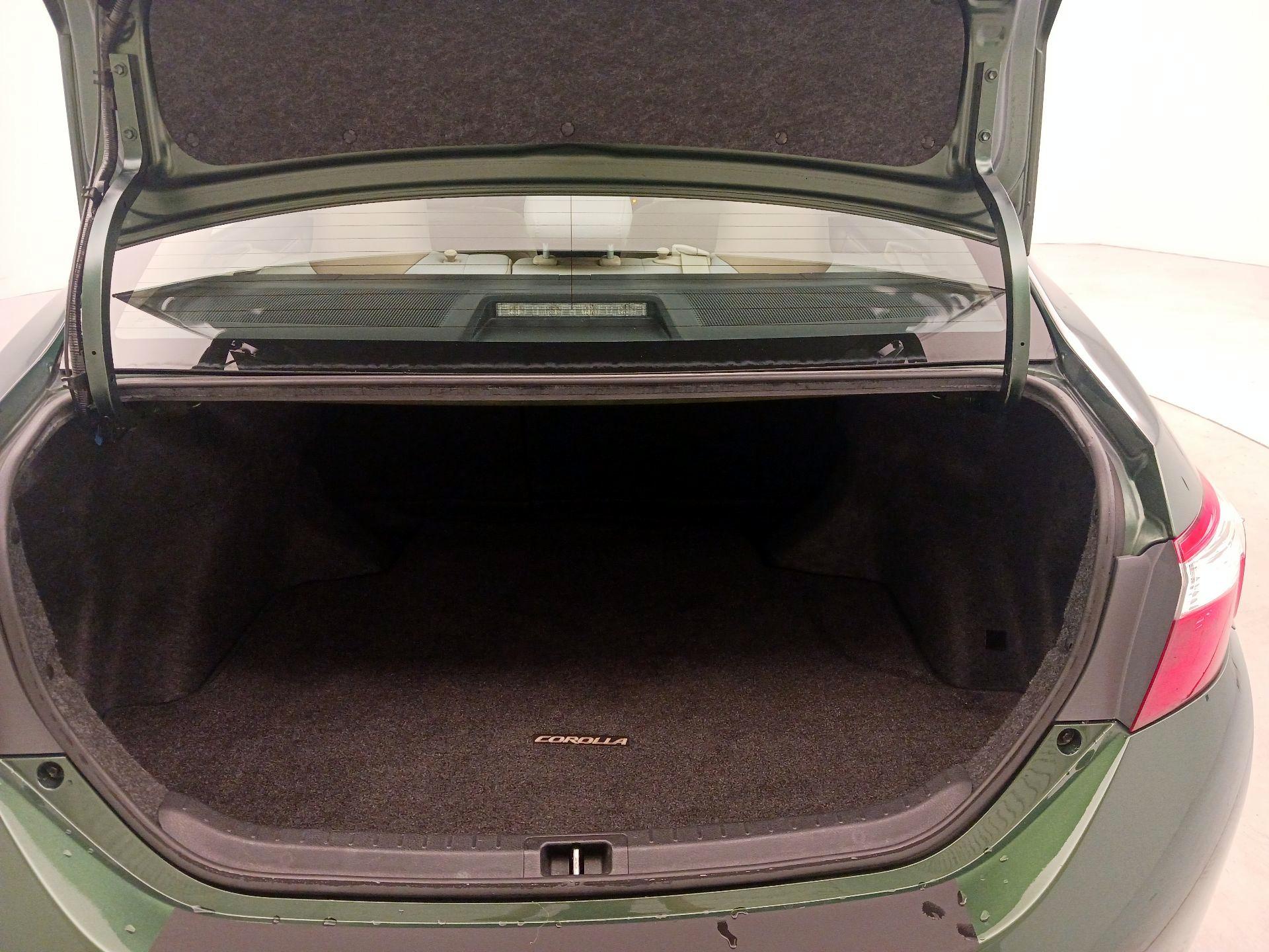 Thumbnail: 2014 Toyota Corolla - 20