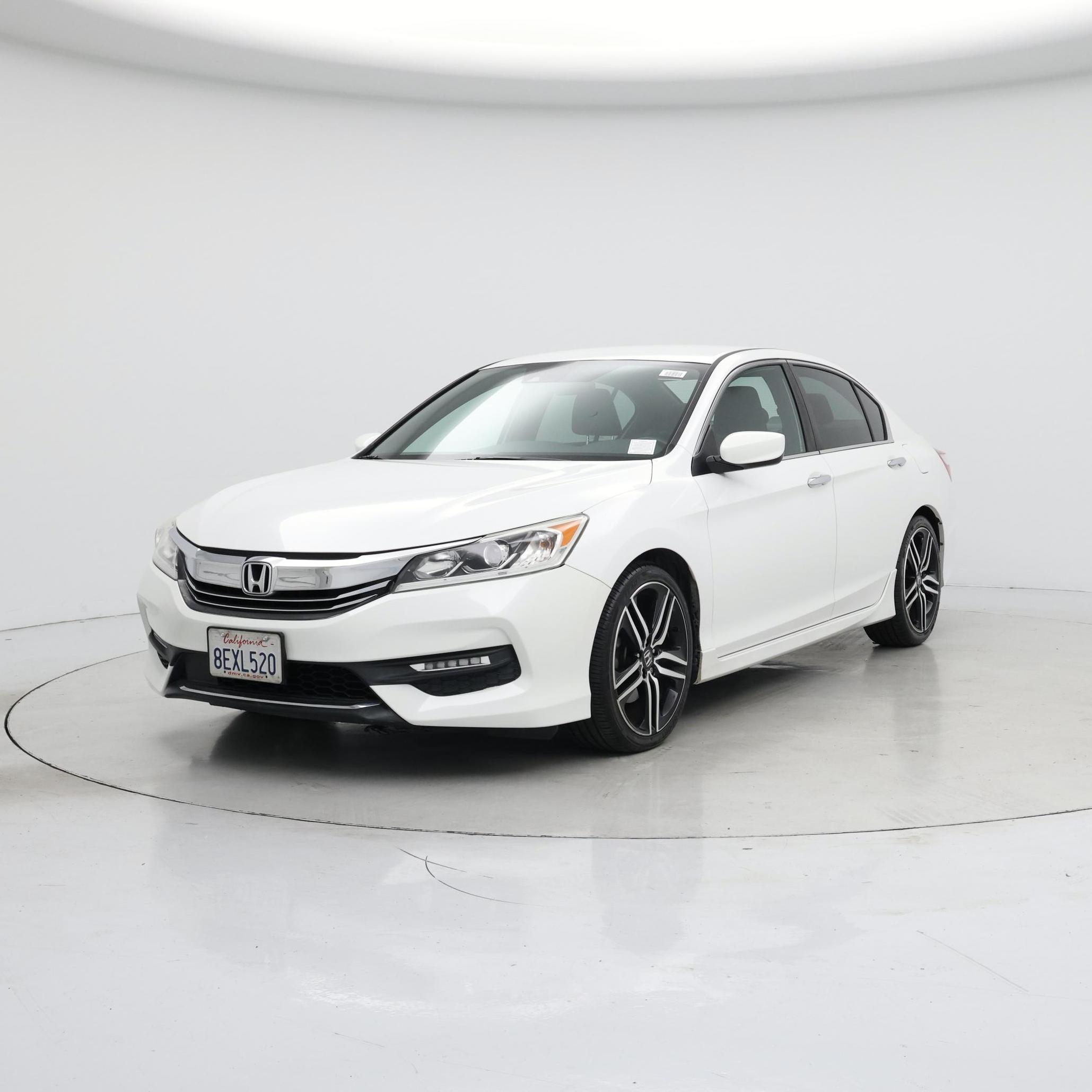 Thumbnail: 2017 Honda Accord - 4