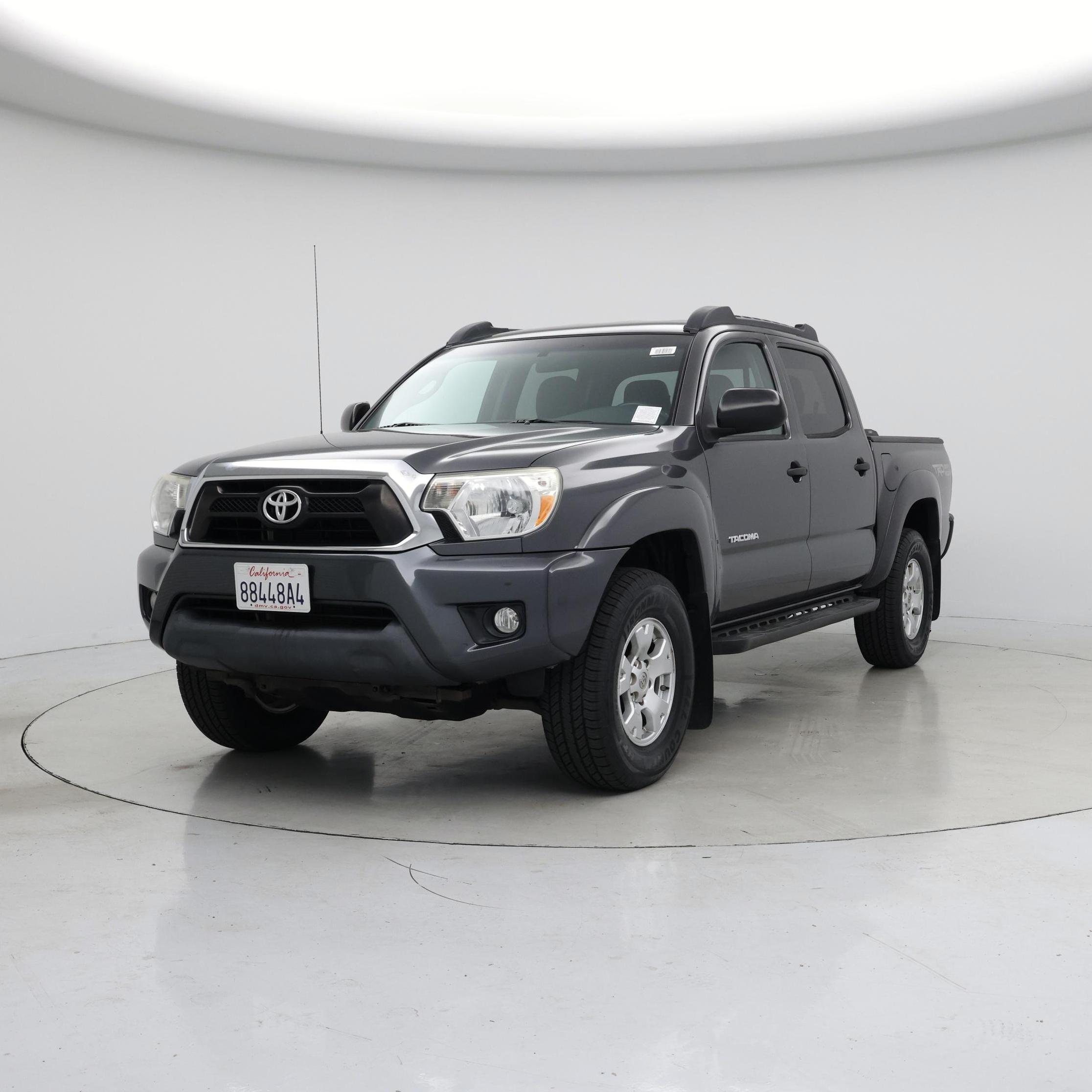 Thumbnail: 2014 Toyota Tacoma - 4