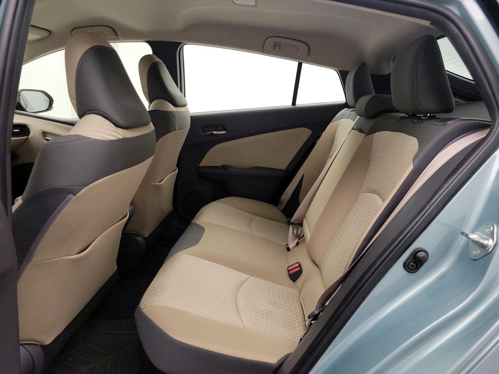 Thumbnail: 2018 Toyota Prius - 19