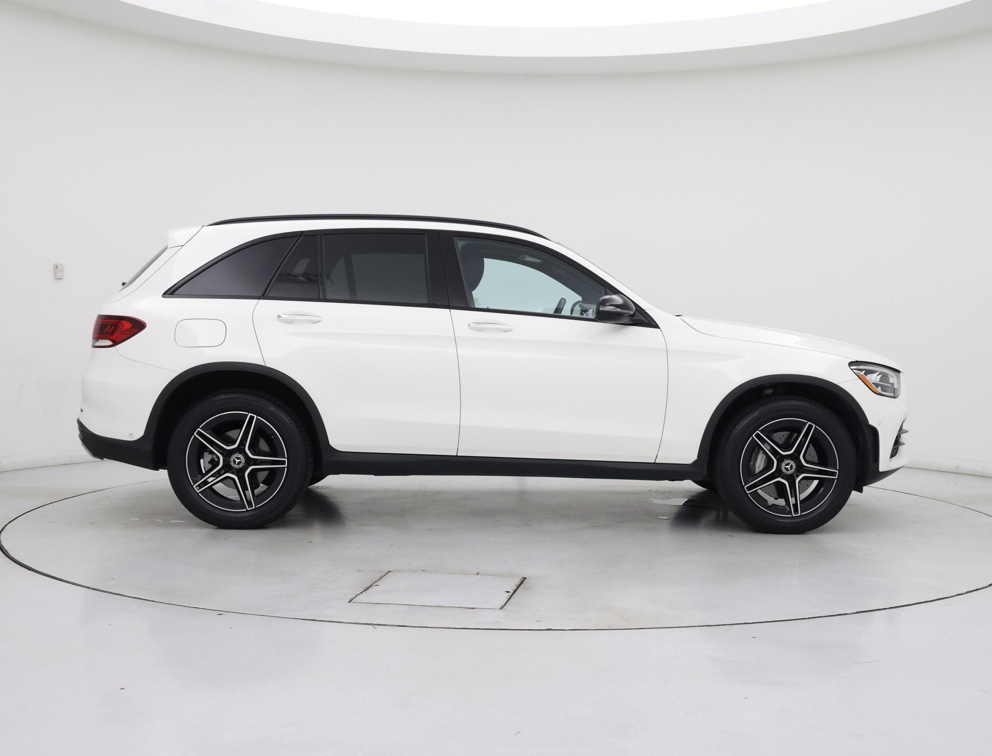 Thumbnail: 2022 Mercedes-Benz GLC - 7